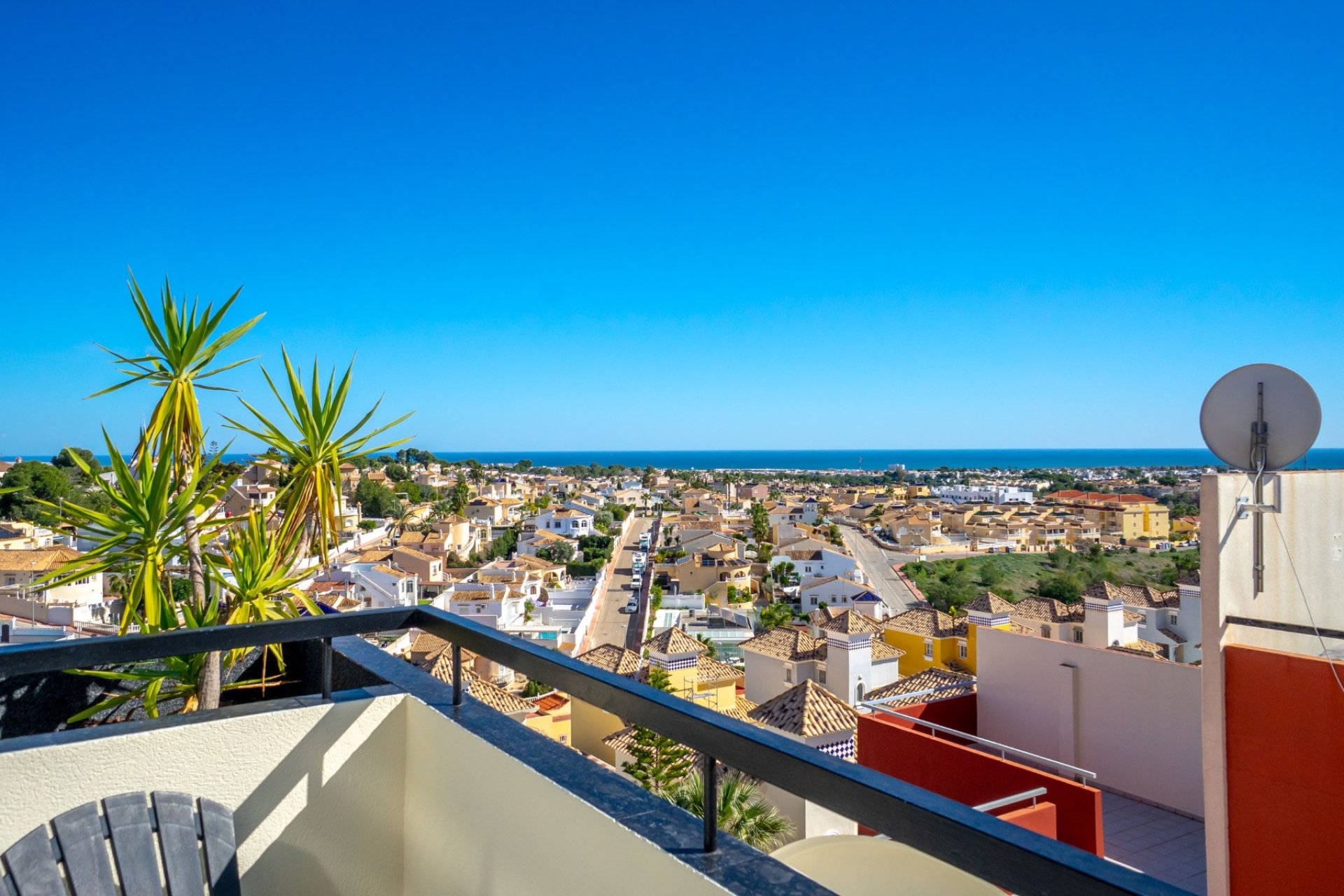 Resale - Townhouse -
Orihuela Costa - Villamartin
