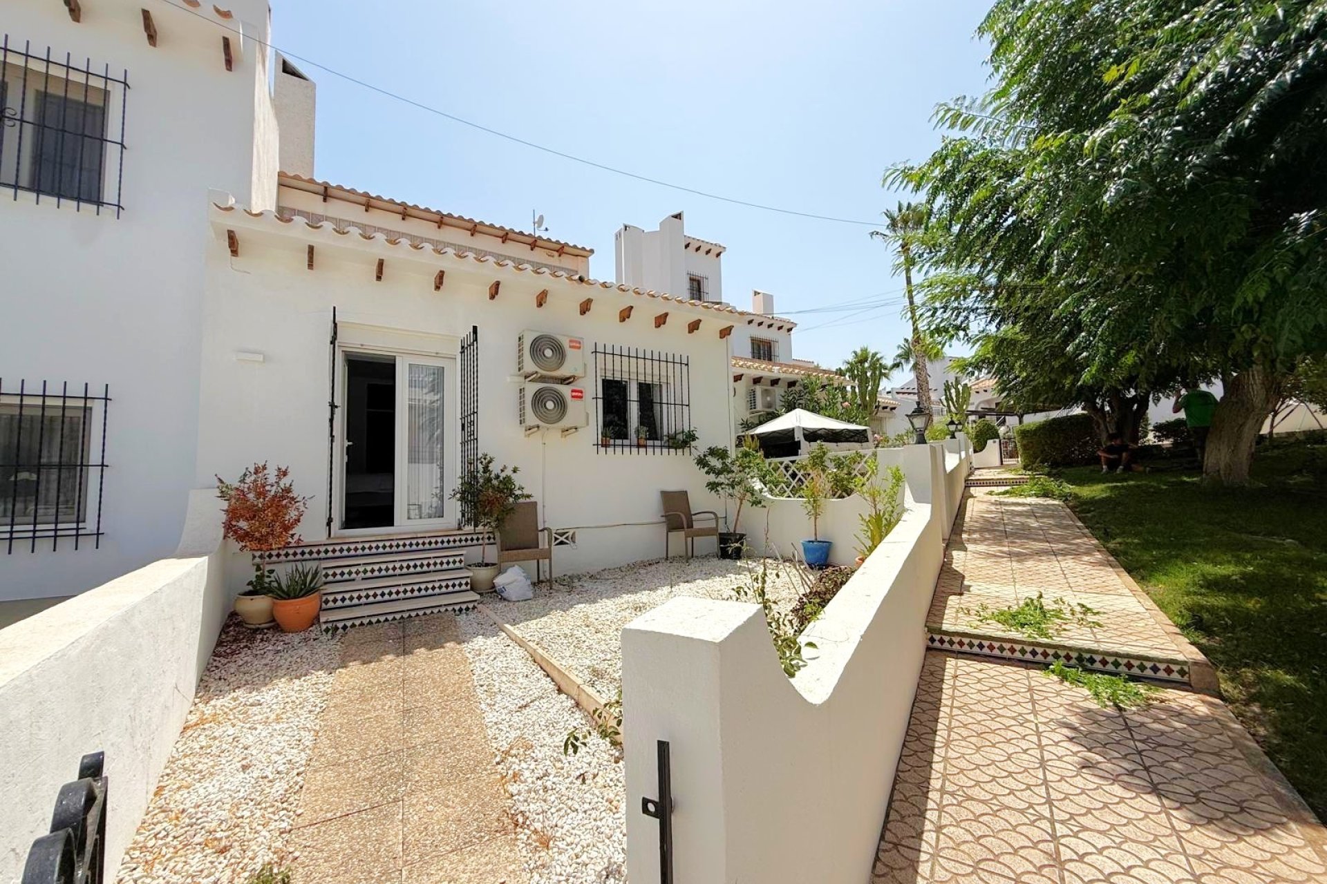 Resale - Townhouse -
Orihuela Costa - Villamartin
