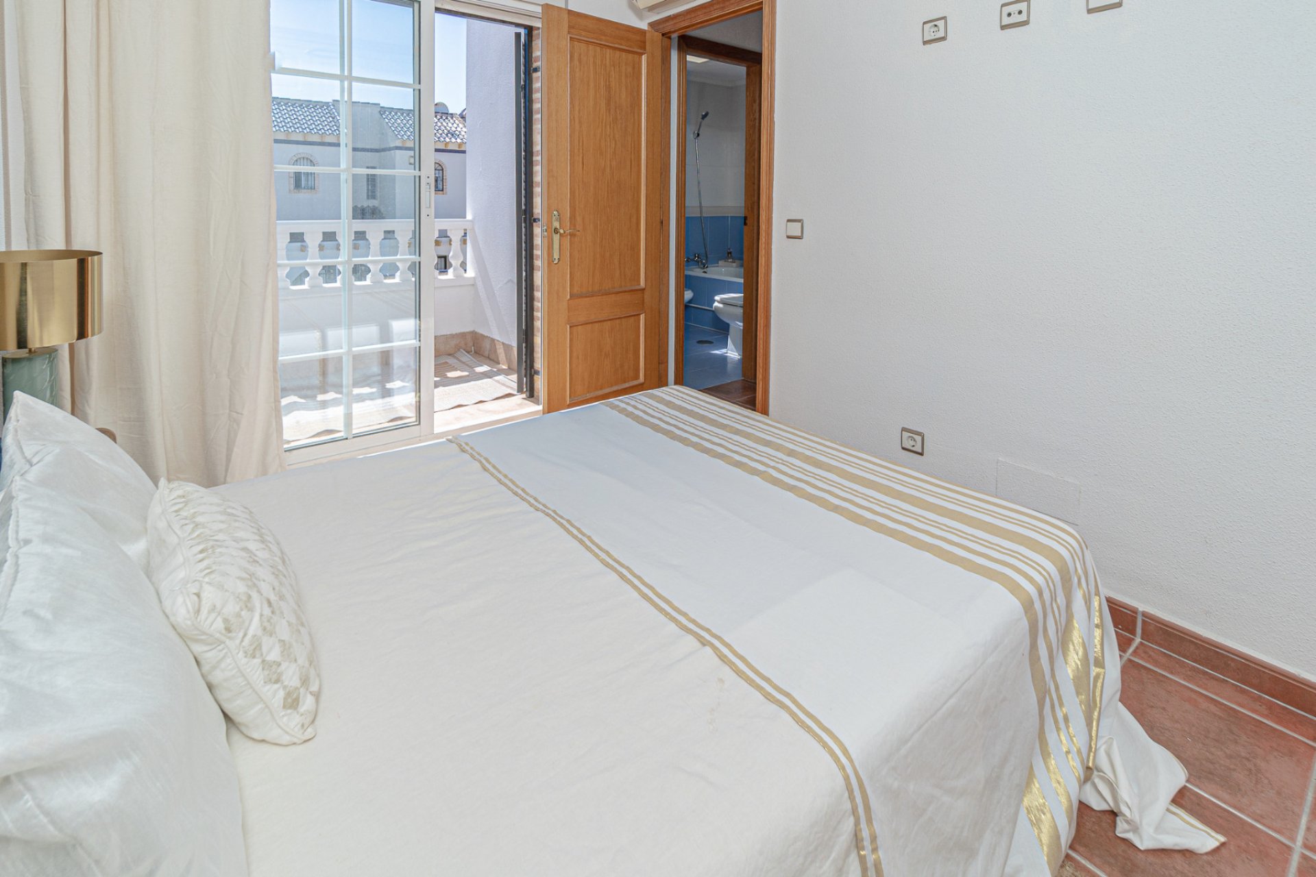Resale - Townhouse -
Playa Flamenca
