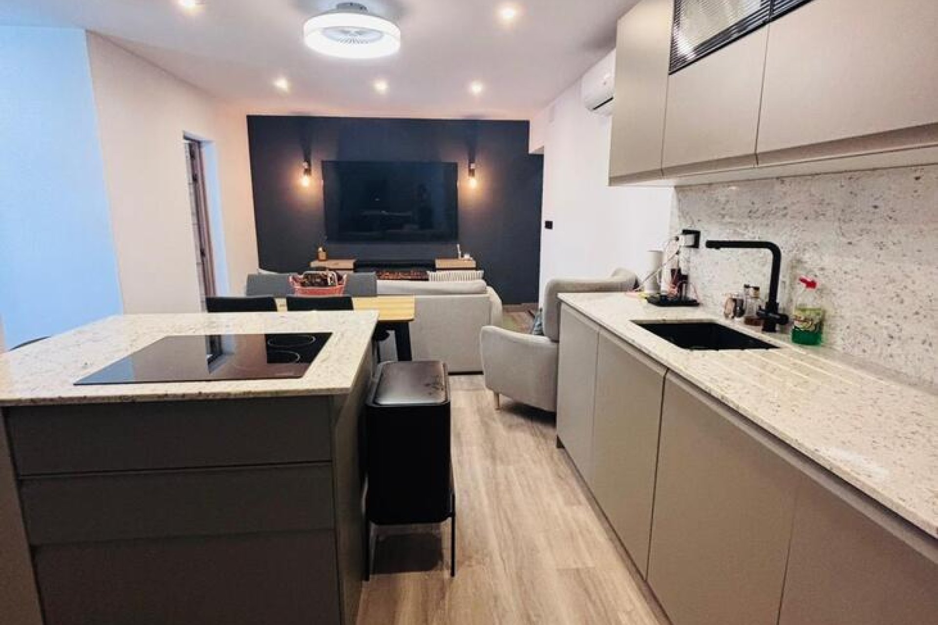 Resale - Townhouse -
San Miguel de Salinas - Costa Blanca