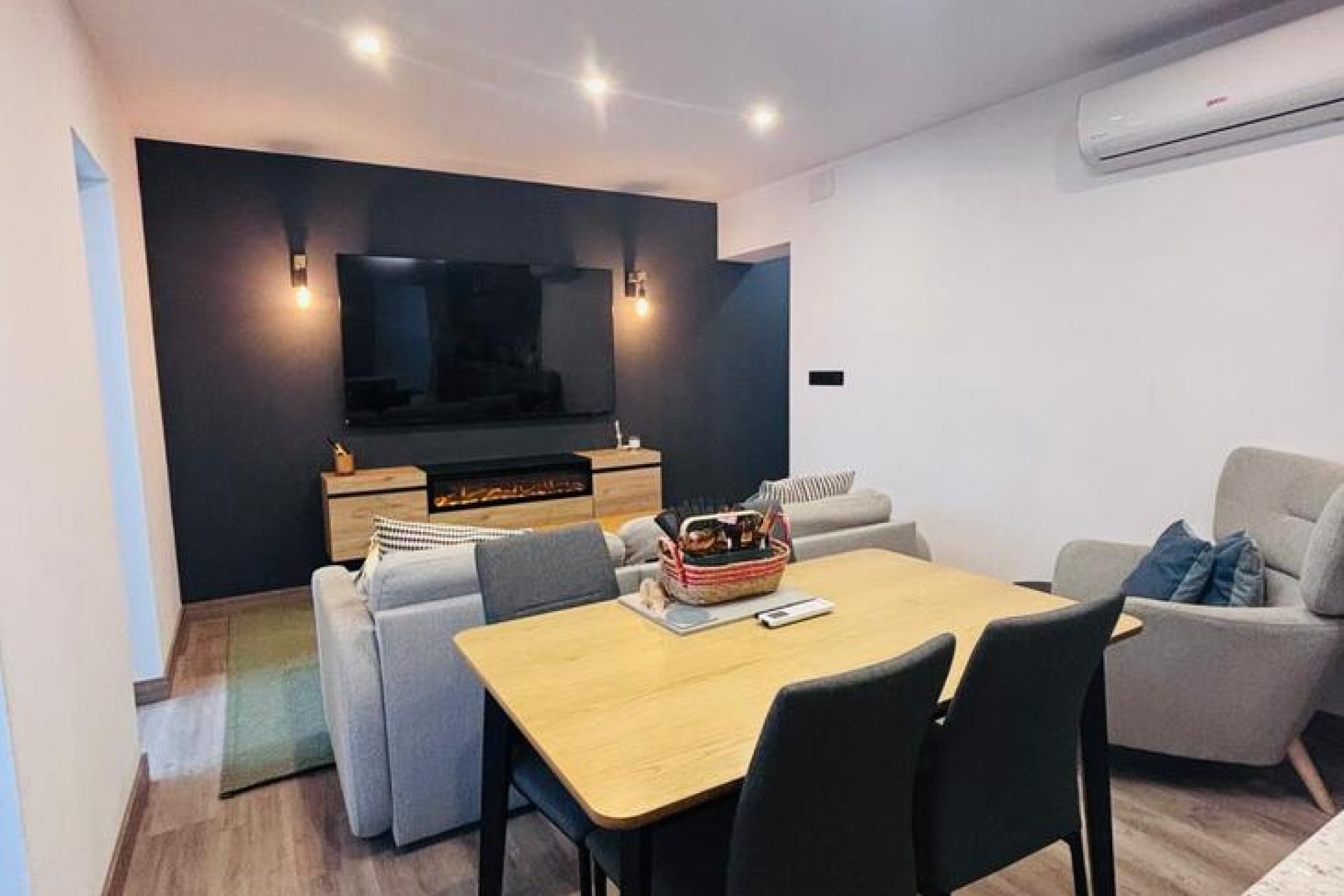 Resale - Townhouse -
San Miguel de Salinas - Costa Blanca