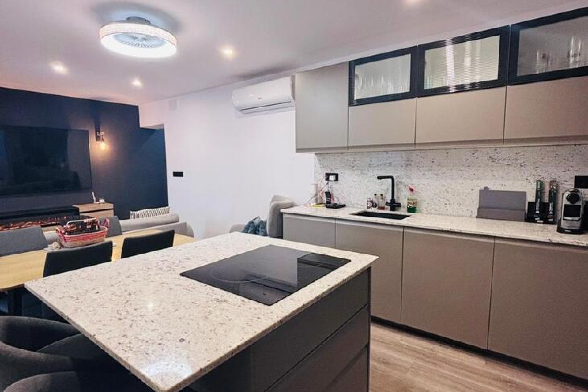 Resale - Townhouse -
San Miguel de Salinas - Costa Blanca