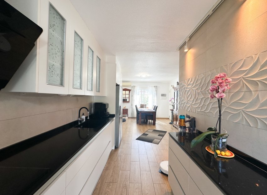 Resale - Townhouse -
Torrevieja - Los Balcones - Los Altos del Edén