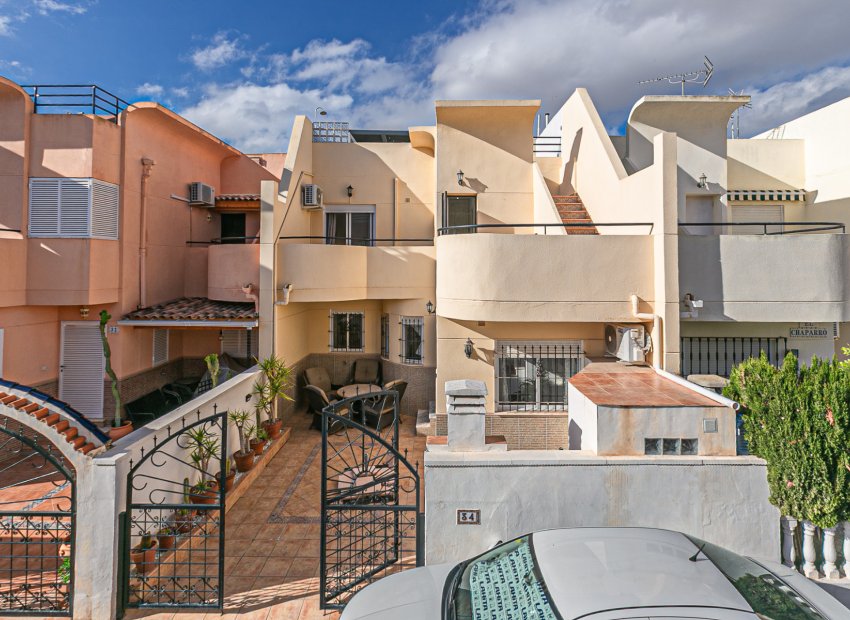 Resale - Townhouse -
Torrevieja - Torretas