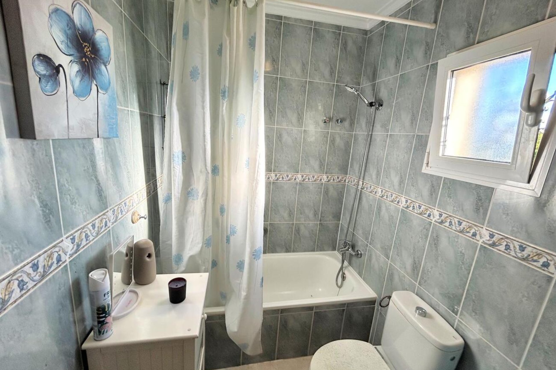 Resale - Townhouse -
Villamartín - Costa Blanca