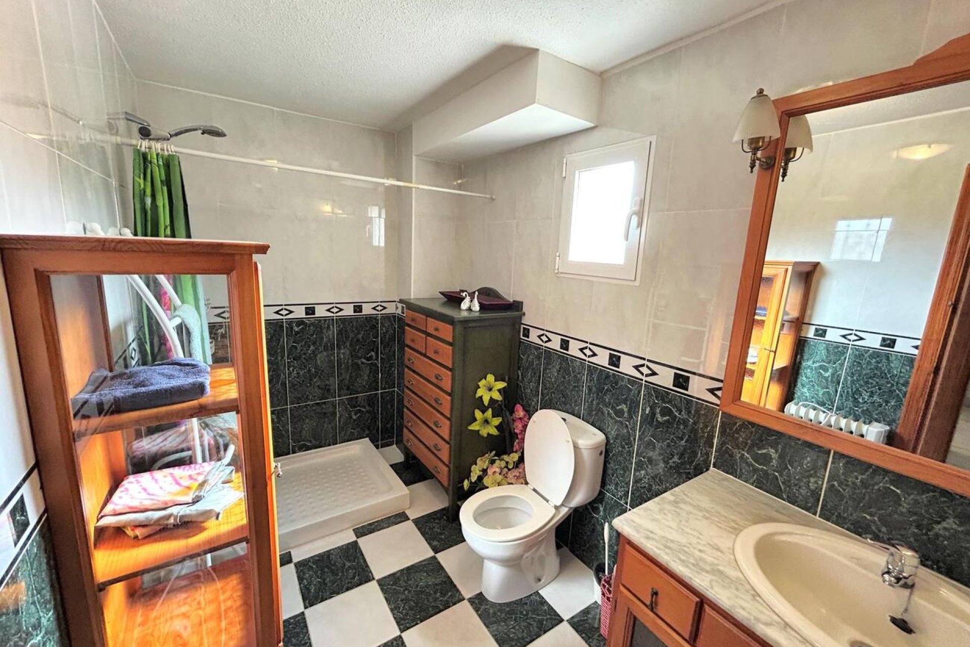 Resale - Townhouse -
Villamartín - Costa Blanca