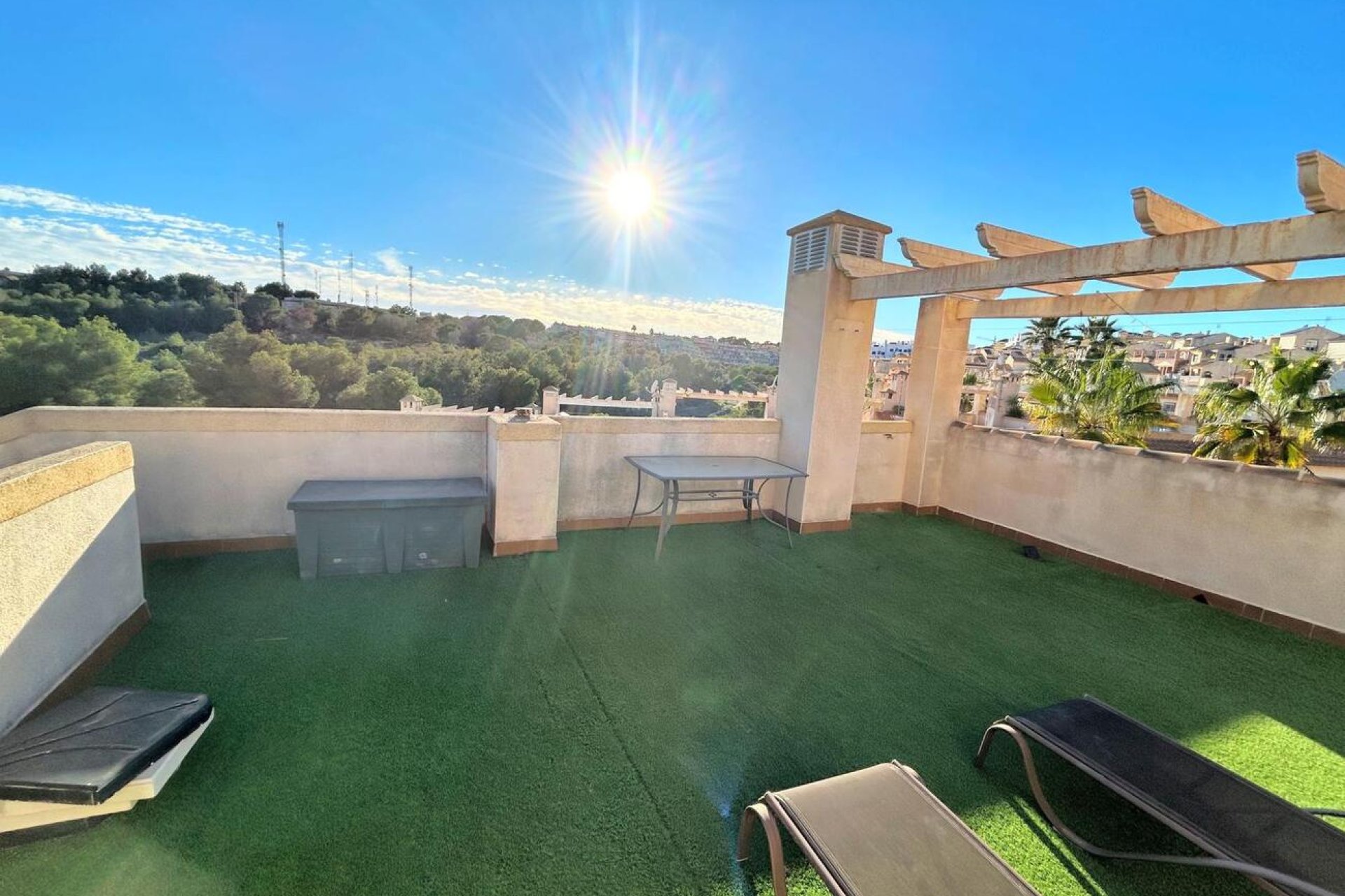 Resale - Townhouse -
Villamartín - Costa Blanca