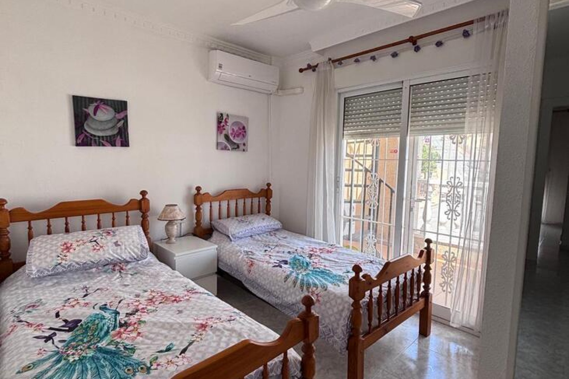 Resale - Townhouse -
Villamartín - Costa Blanca