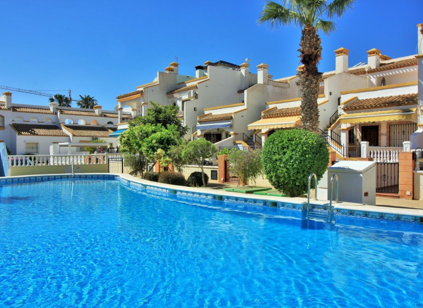 Resale - Townhouse -
Villamartín - Los Dolses