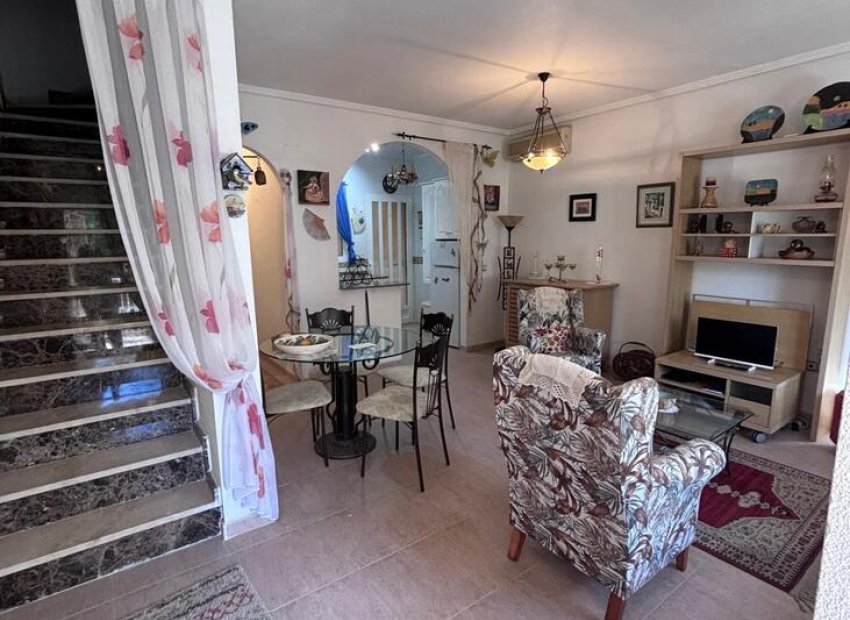 Resale - Townhouse -
Villamartín - Orihuela Costa