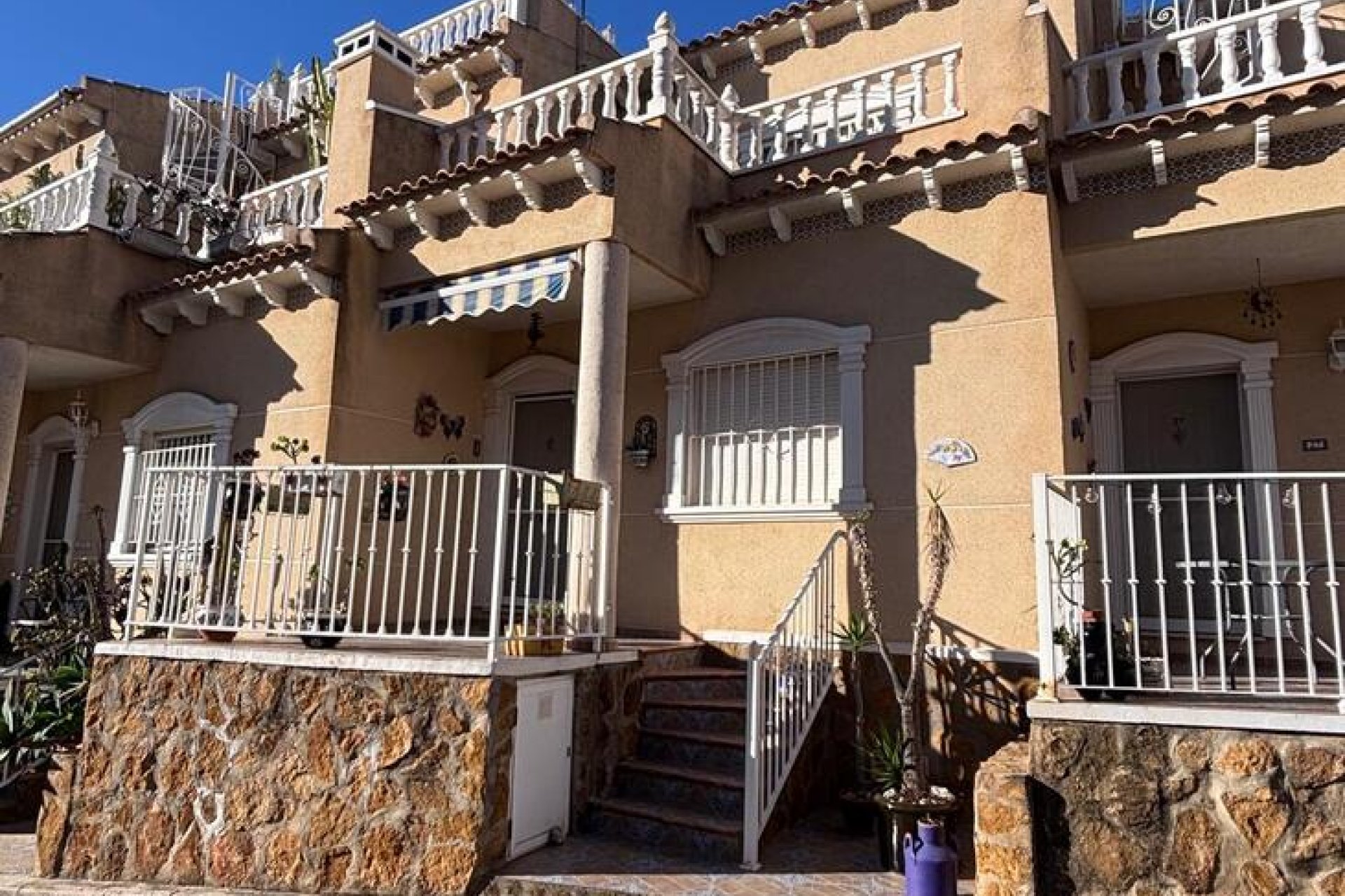 Resale - Townhouse -
Villamartín - Orihuela Costa