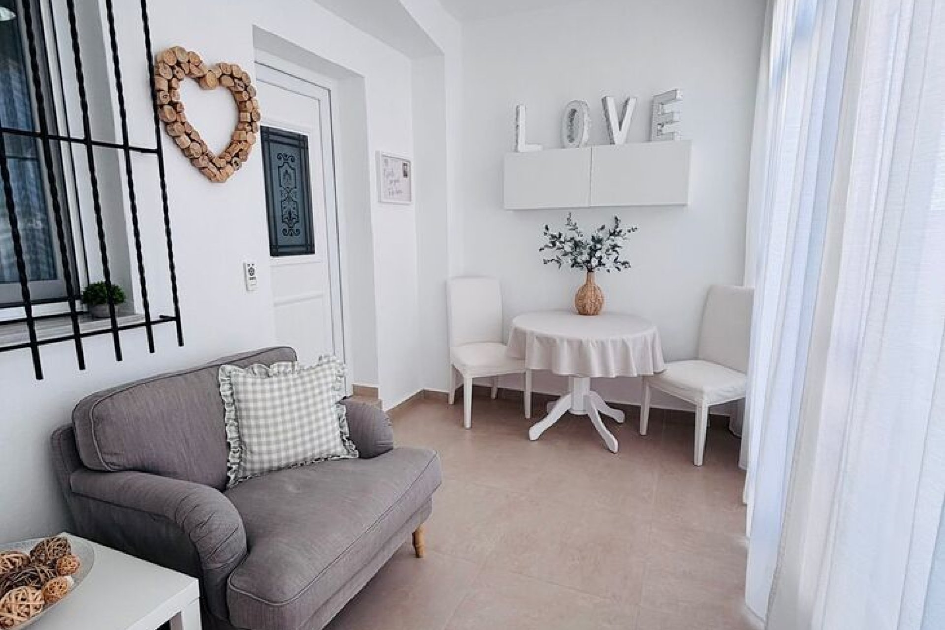 Resale - Townhouse -
Villamartín - Orihuela Costa