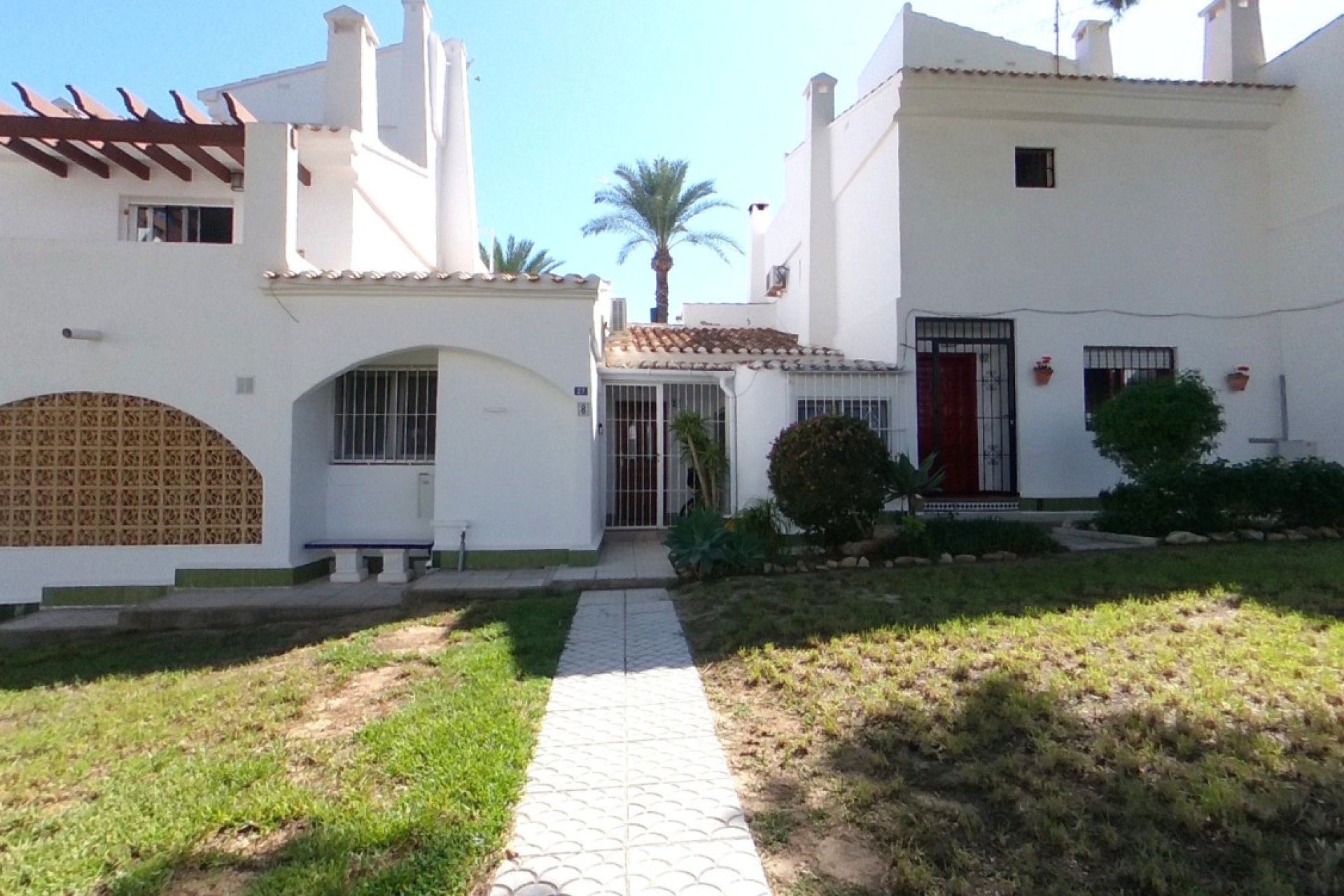 Resale - Townhouse -
Villamartín - Orihuela Costa
