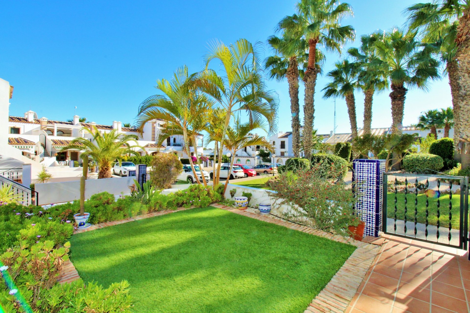 Resale - Townhouse -
Villamartín - Pau 8