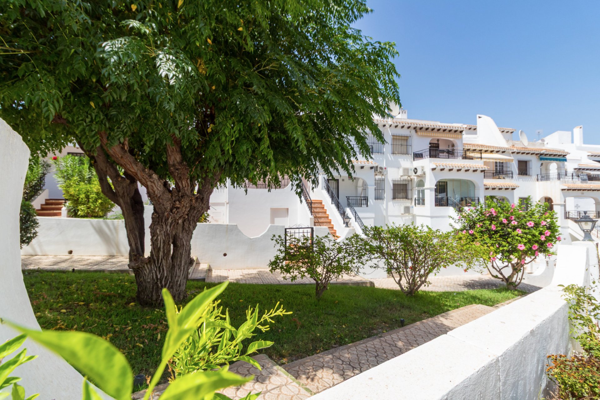 Resale - Townhouse -
Villamartín - Verdemar