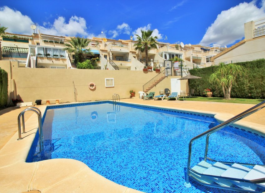 Resale - Townhouse -
Villamartín - Villamartin