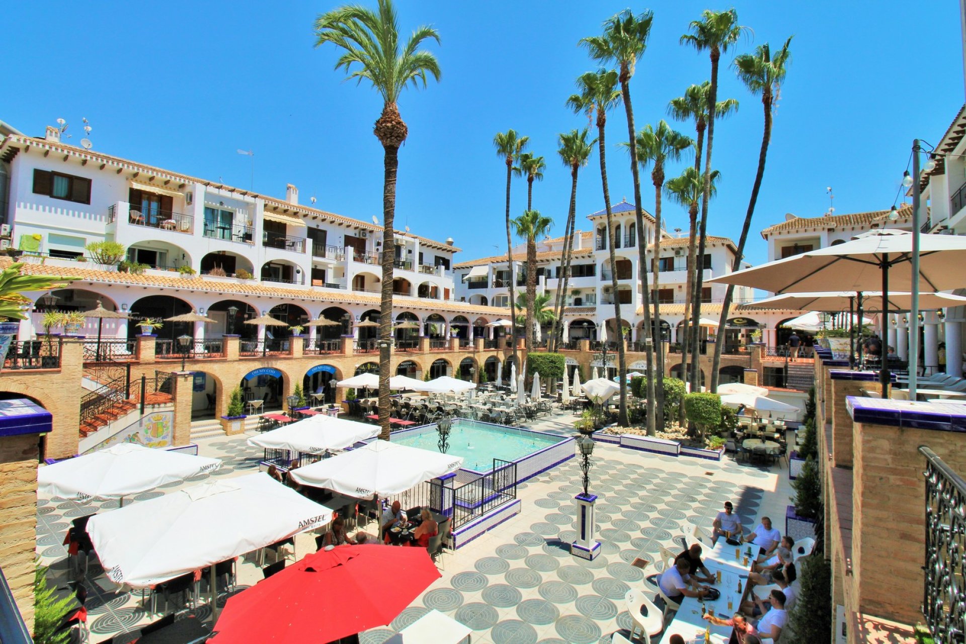 Resale - Townhouse -
Villamartín - Villamartin