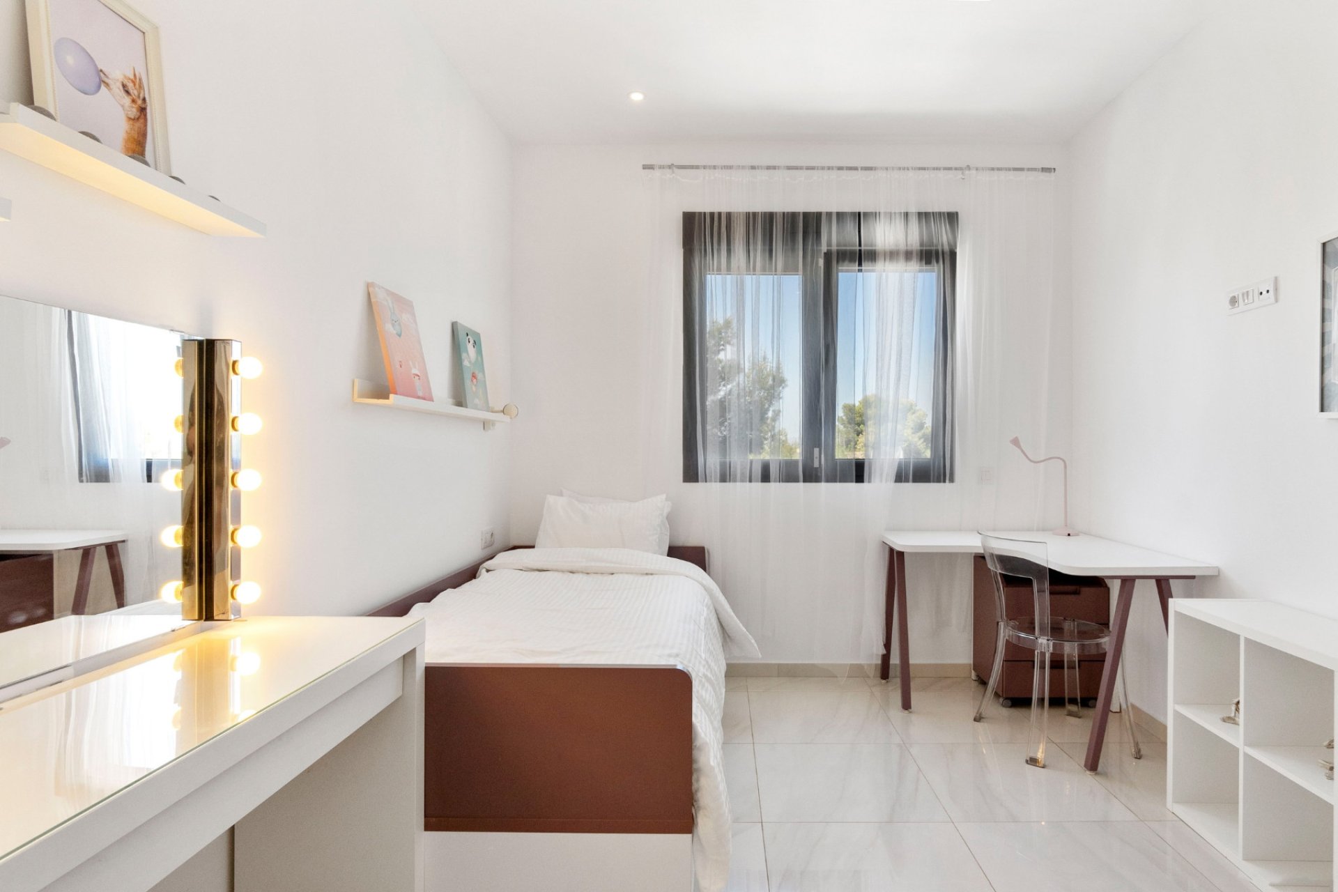 Resale - Townhouse -
Villamartín - Villamartin