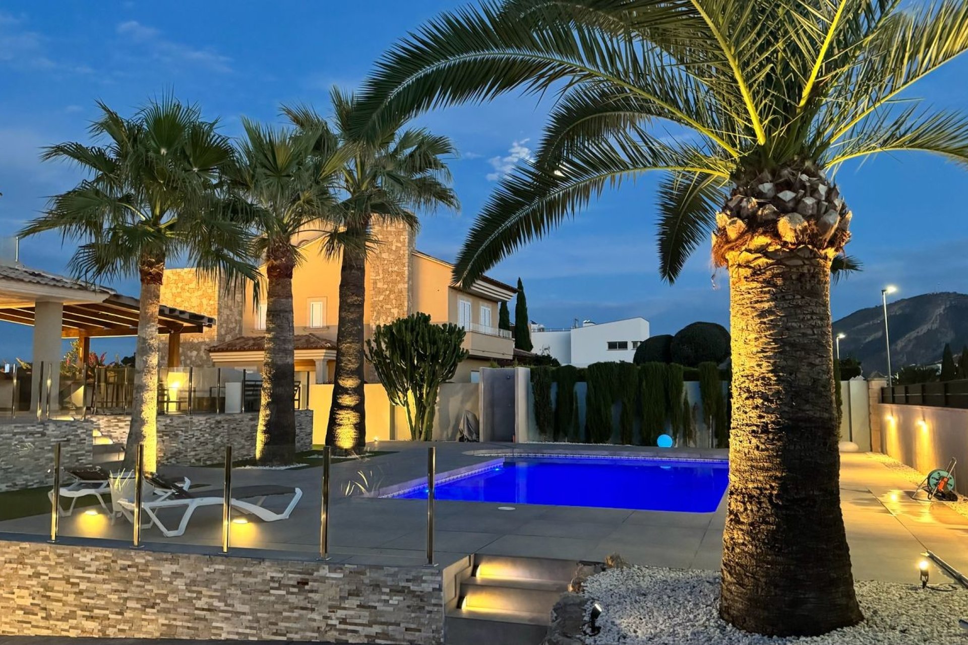 Resale - Villa -
Alfas del Pí