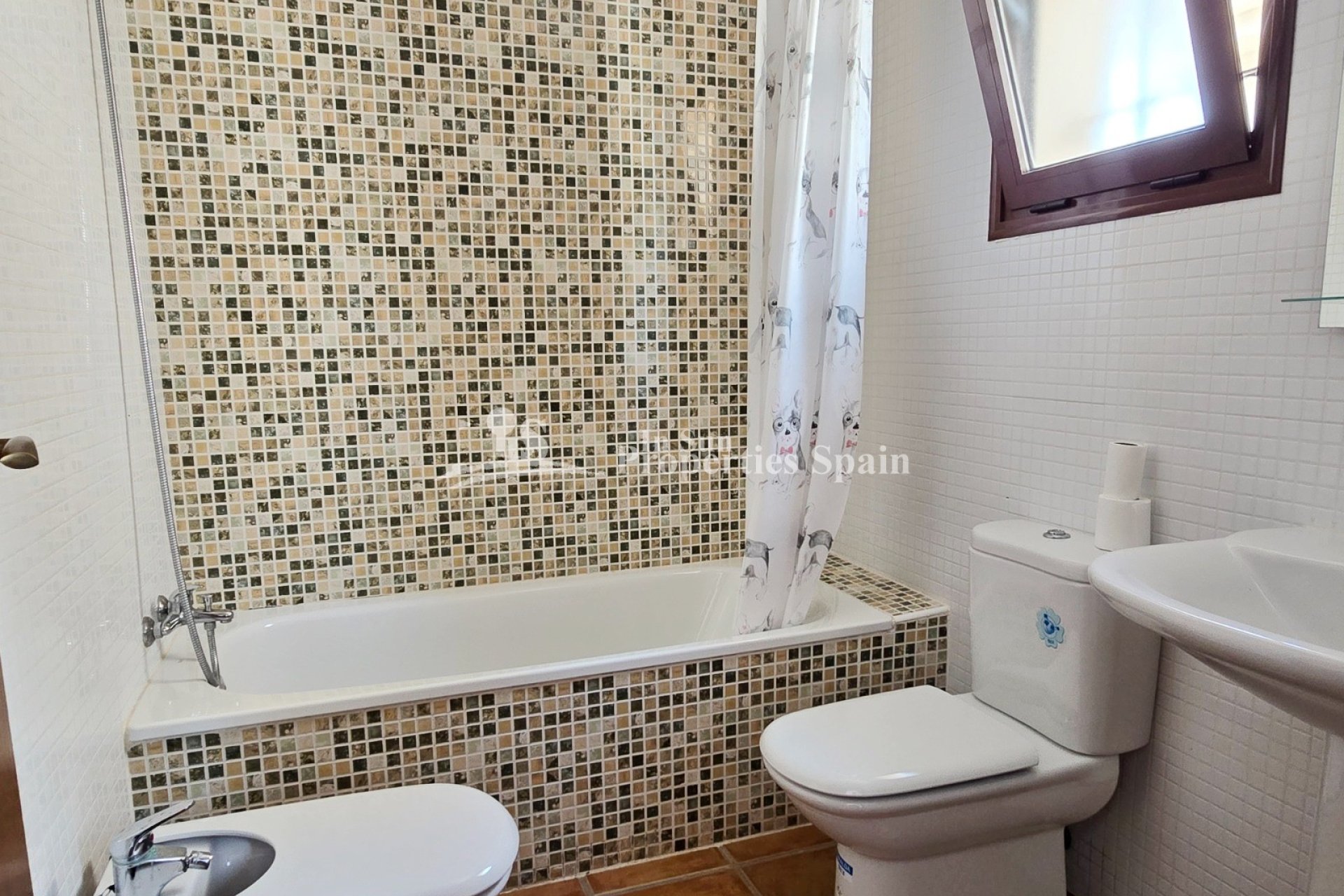 Resale - Villa -
Algorfa - La Finca Golf