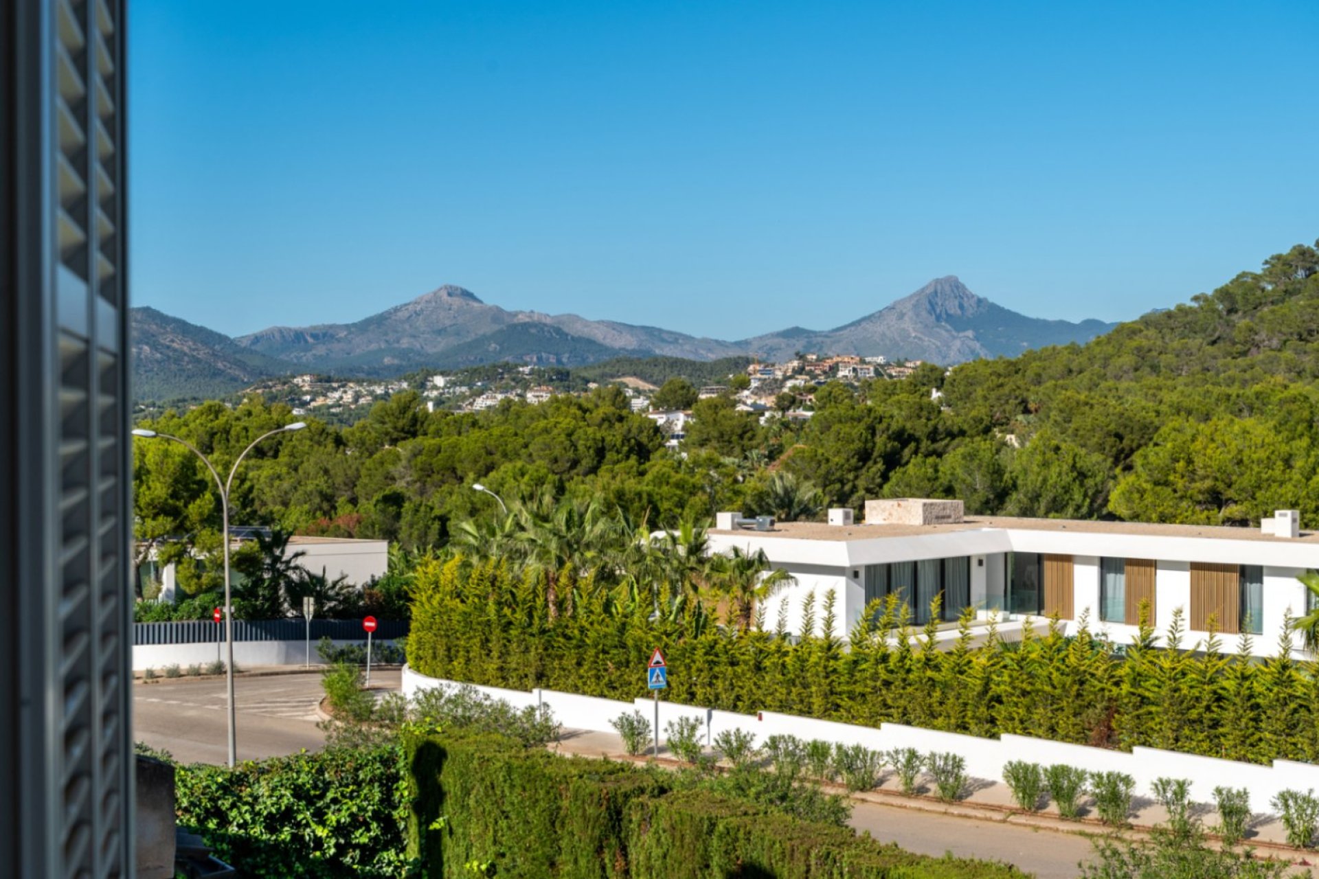 Resale - Villa -
Calviá - Mallorca