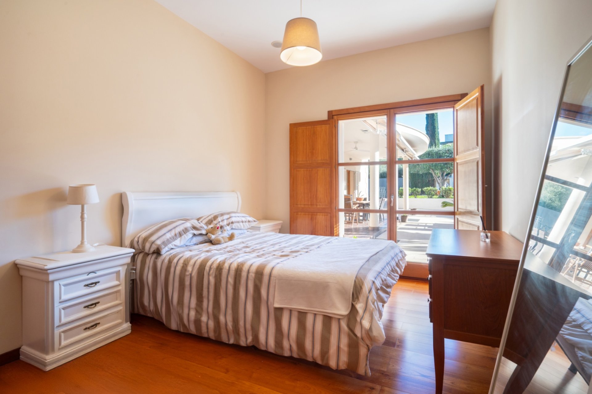 Resale - Villa -
Calviá - Mallorca