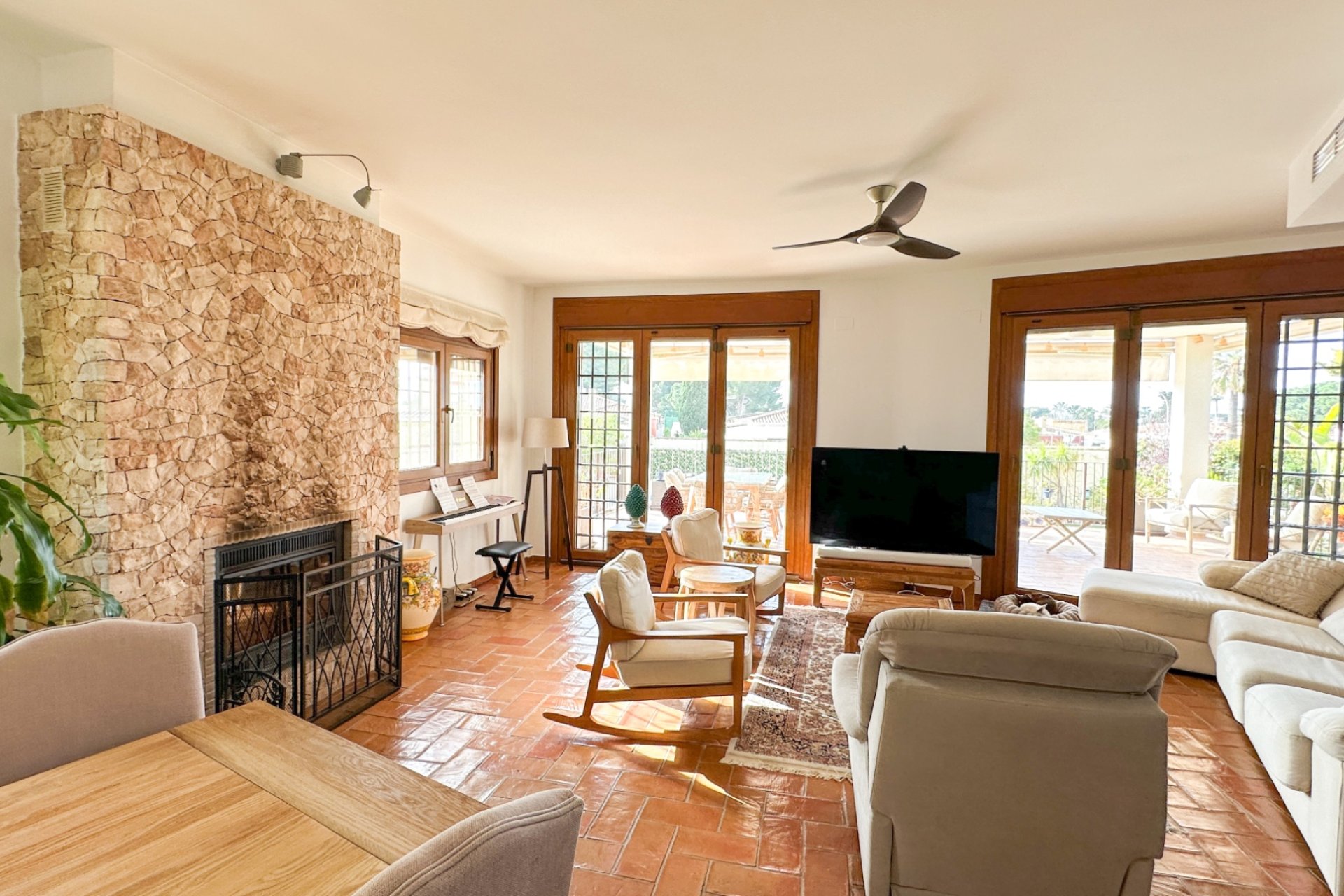 Resale - Villa -
Campoamor - Dehesa de Campoamor