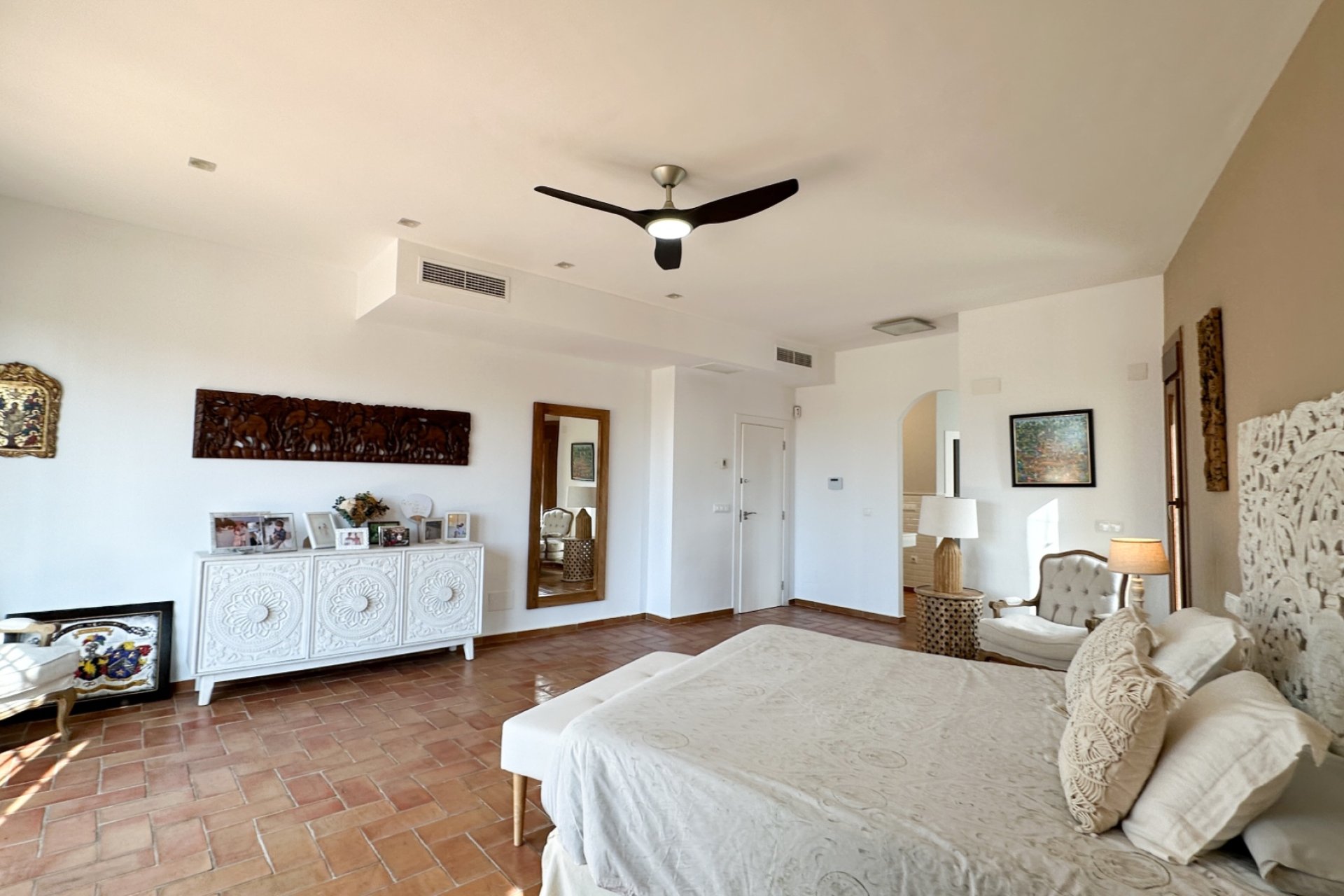 Resale - Villa -
Campoamor - Dehesa de Campoamor