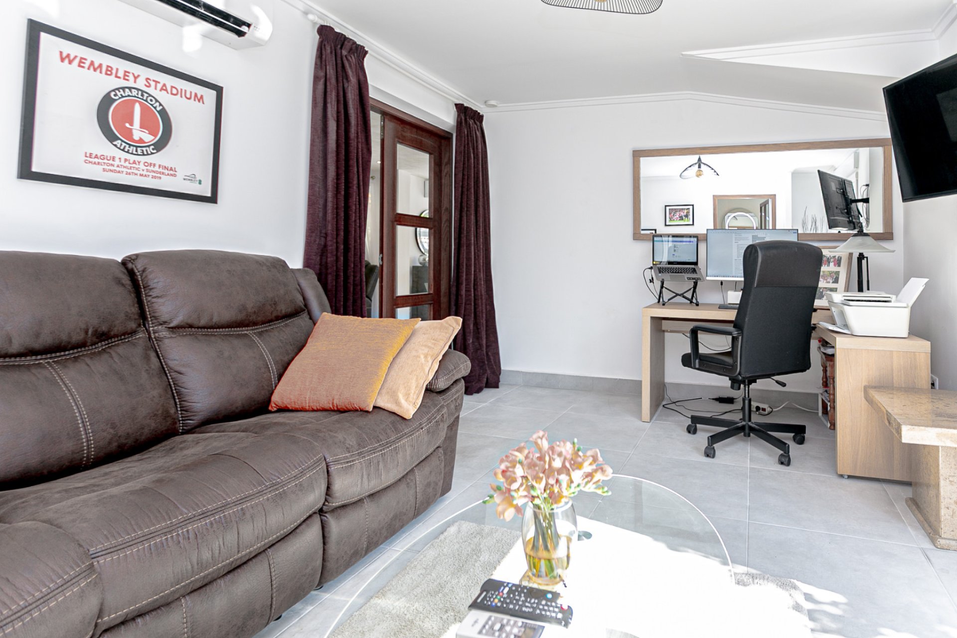 Resale - Villa -
Campoamor - Lomas de Don Juan