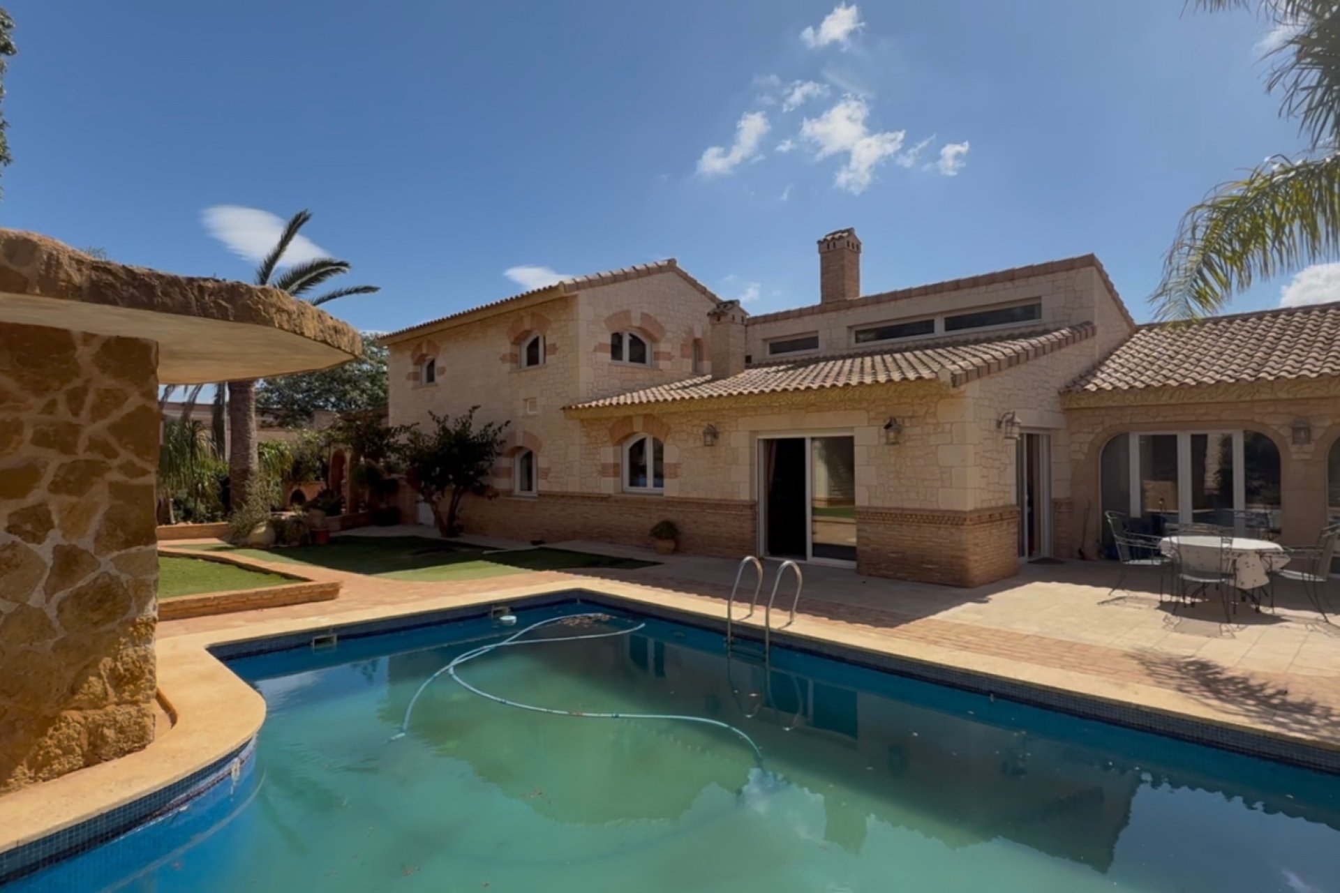 Resale - Villa -
Cartagena - Costa Blanca Sur