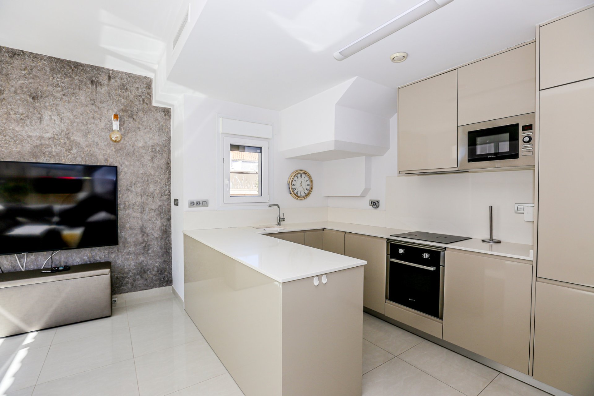 Resale - Villa -
Ciudad Quesada - Doña Pepa