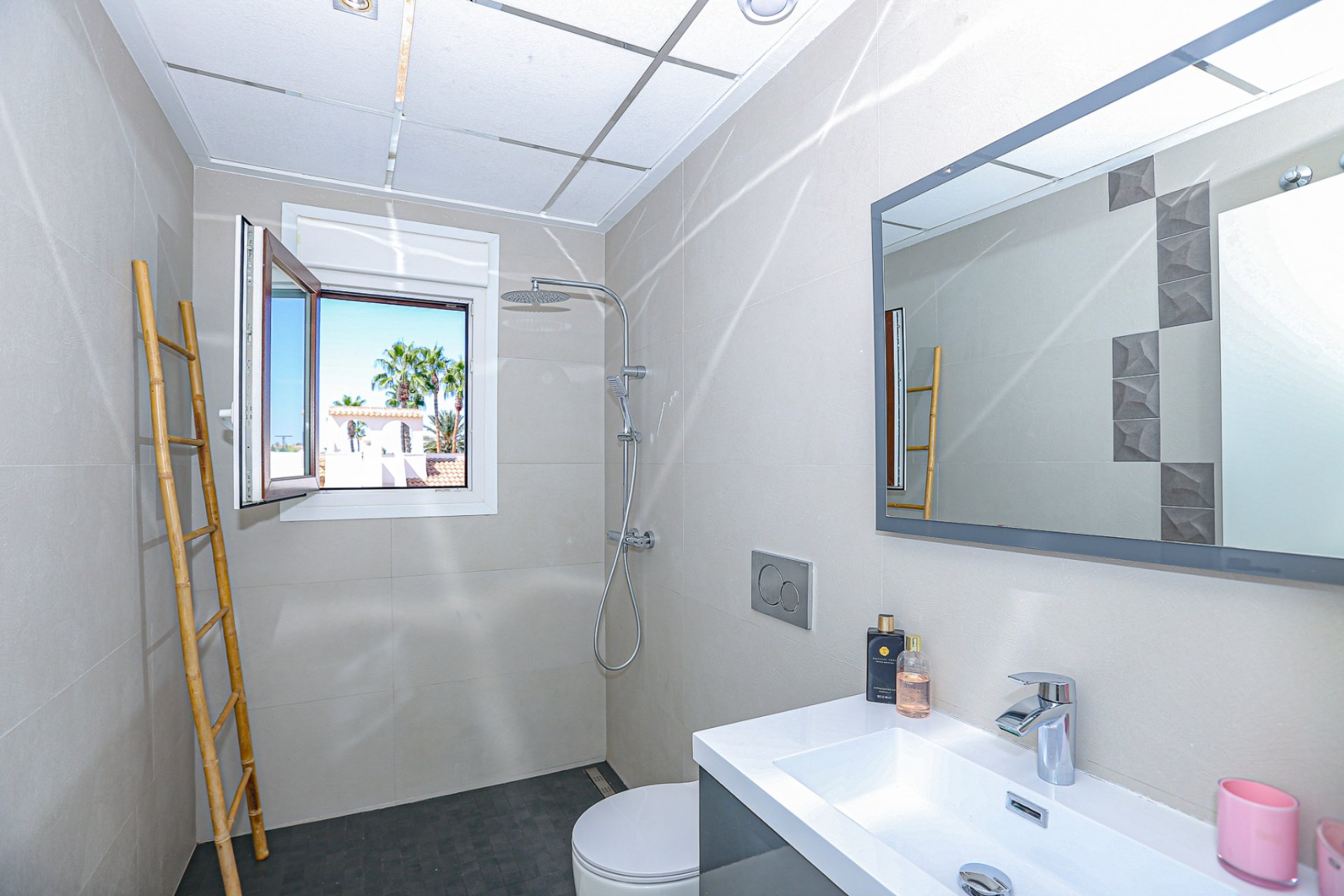 Resale - Villa -
Ciudad Quesada - Doña Pepa