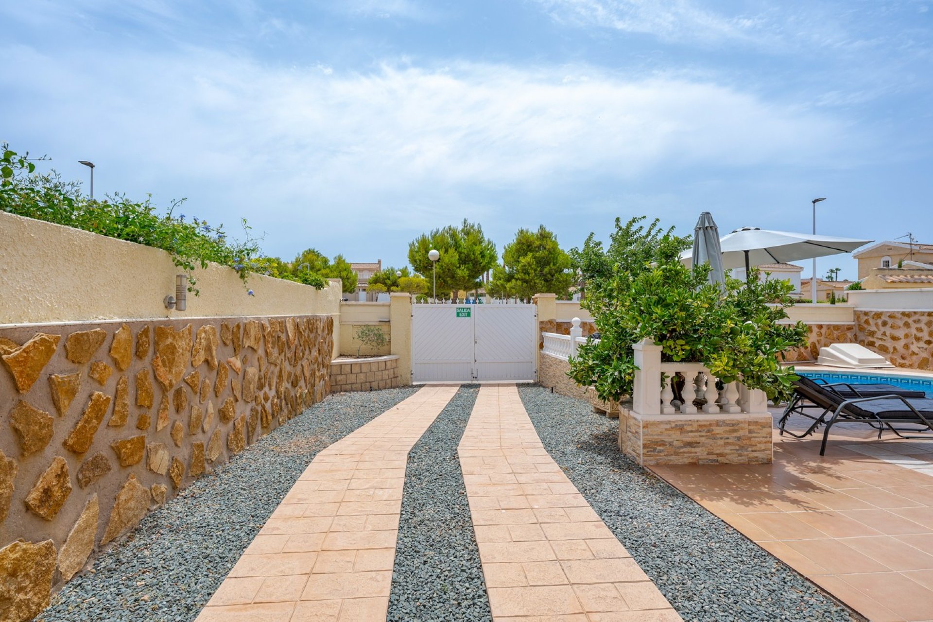 Resale - Villa -
Gran Alacant - Costa Blanca