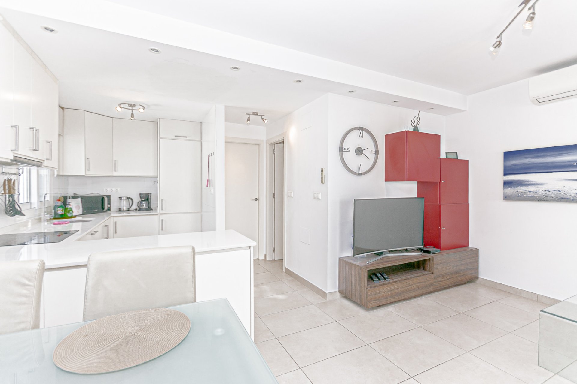 Resale - Villa -
La Marina