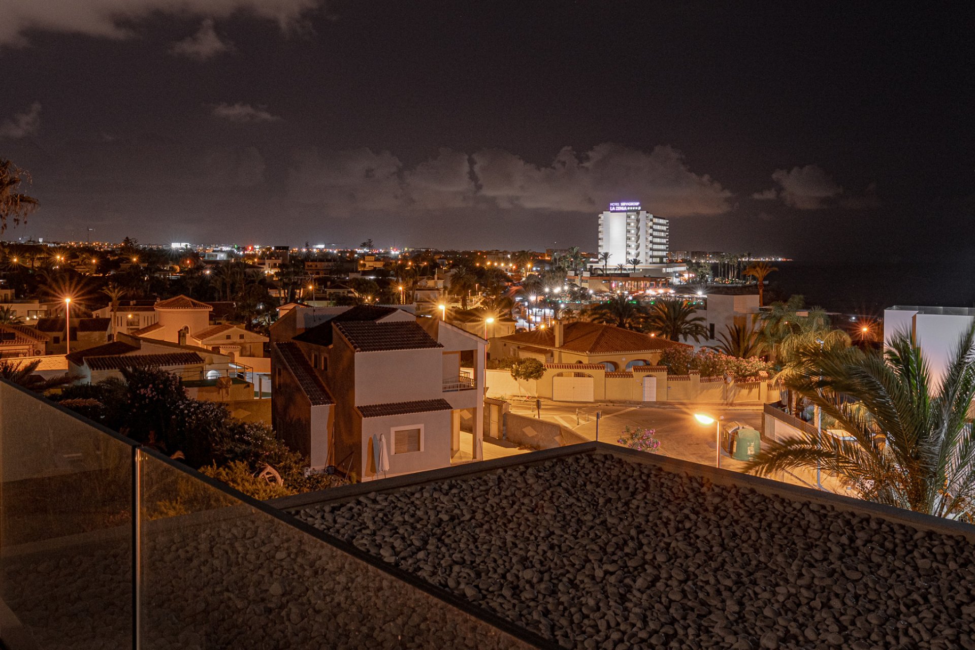 Resale - Villa -
La Zenia - Beachside