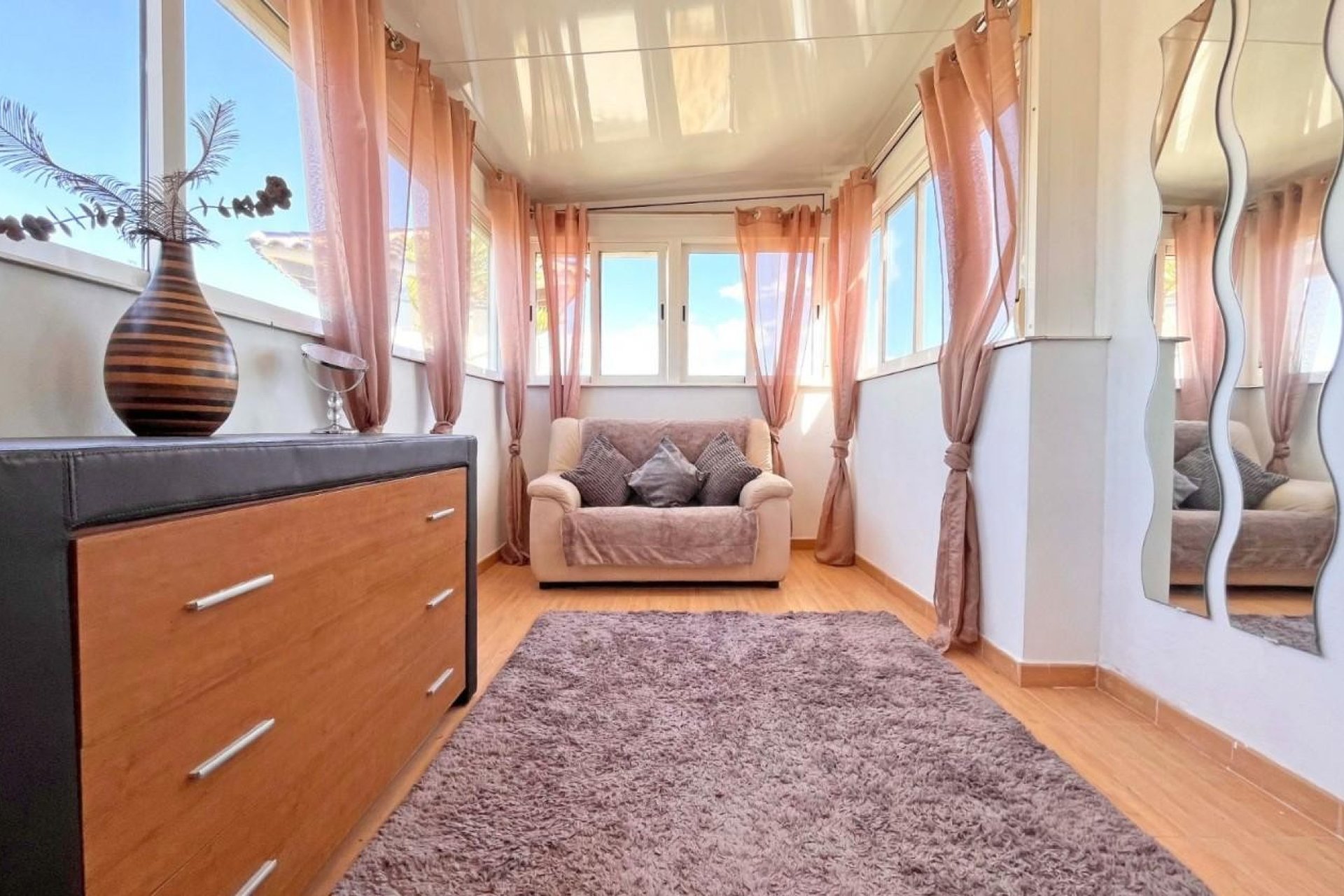 Resale - Villa -
La Zenia