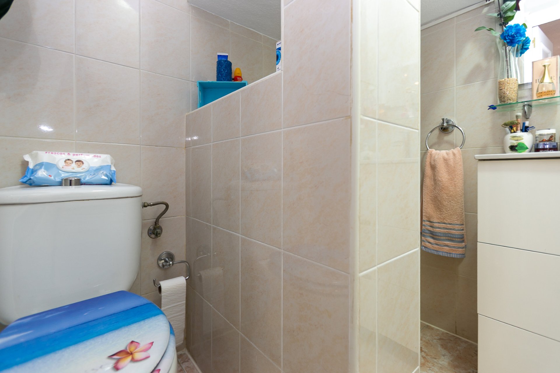 Resale - Villa -
Los Altos
