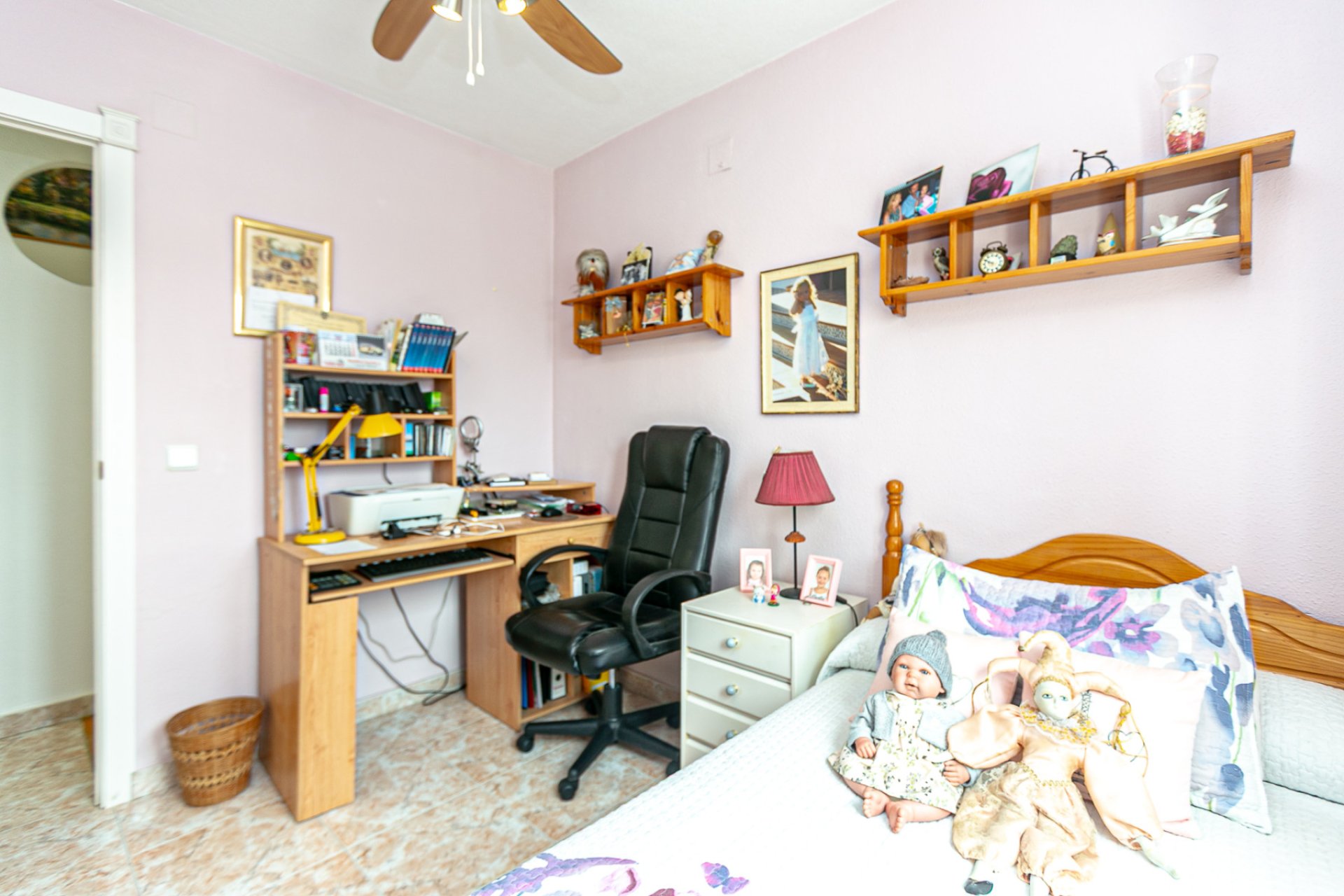 Resale - Villa -
Los Altos