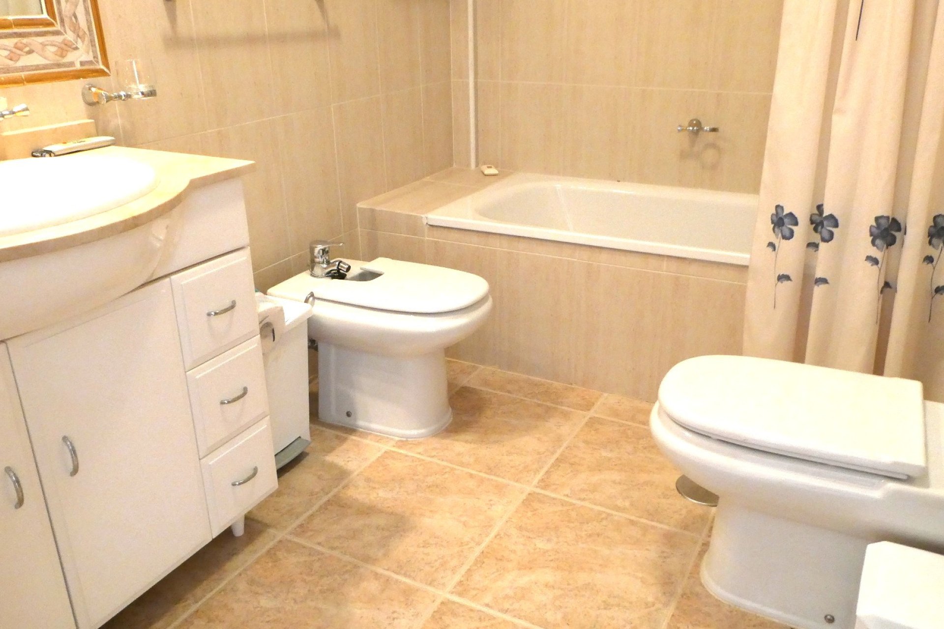 Resale - Villa -
Los Dolses - Villamartin