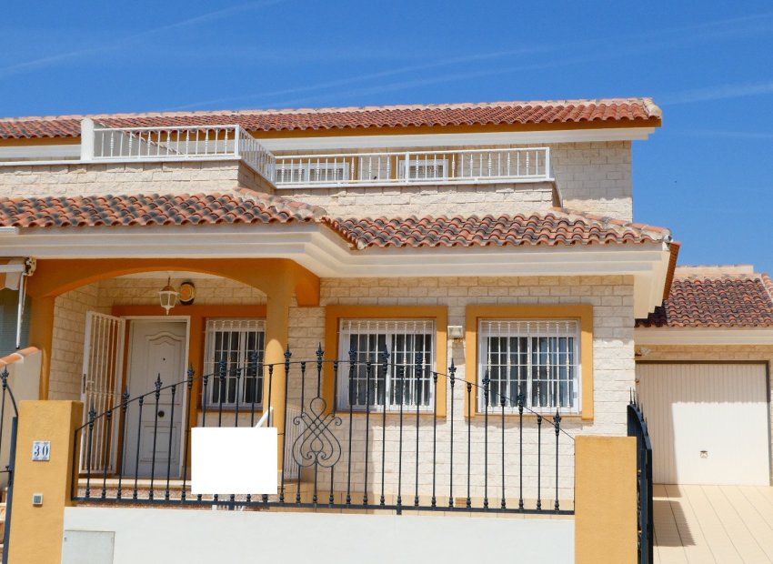 Resale - Villa -
Los Dolses - Villamartin