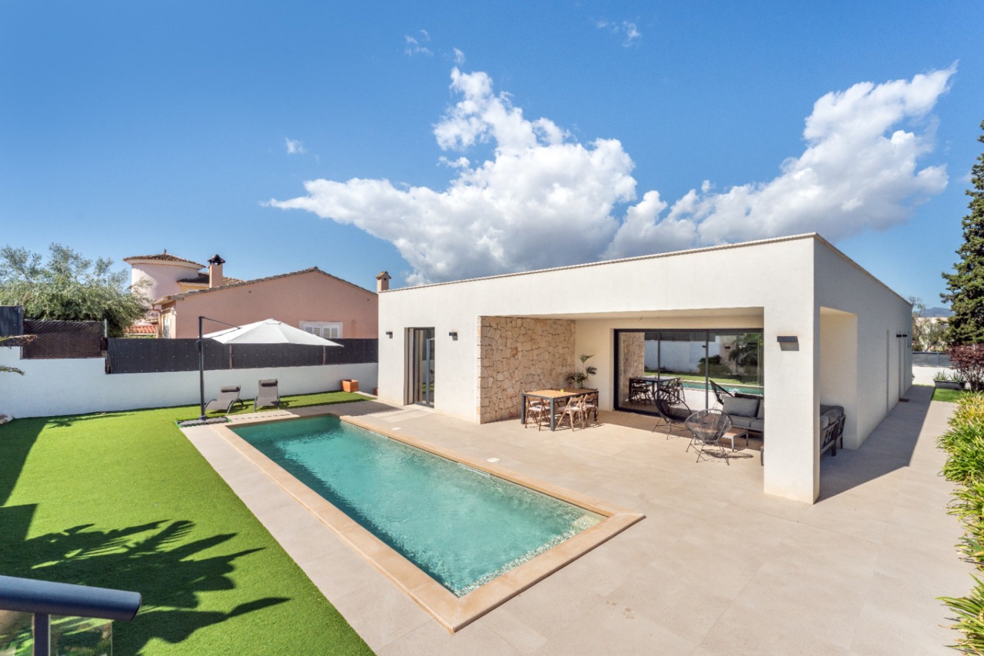 Resale - Villa -
Marrachí - Mallorca