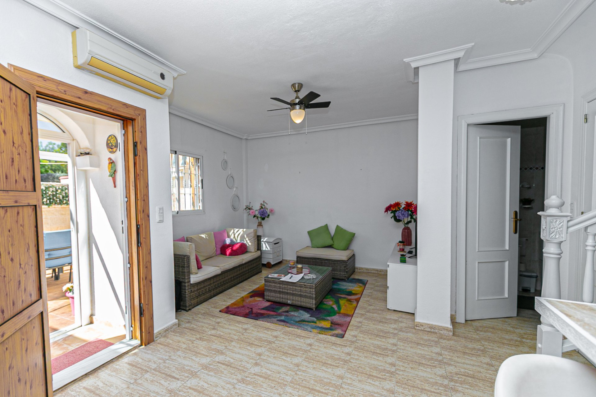 Resale - Villa -
Mil Palmeras - Riomar