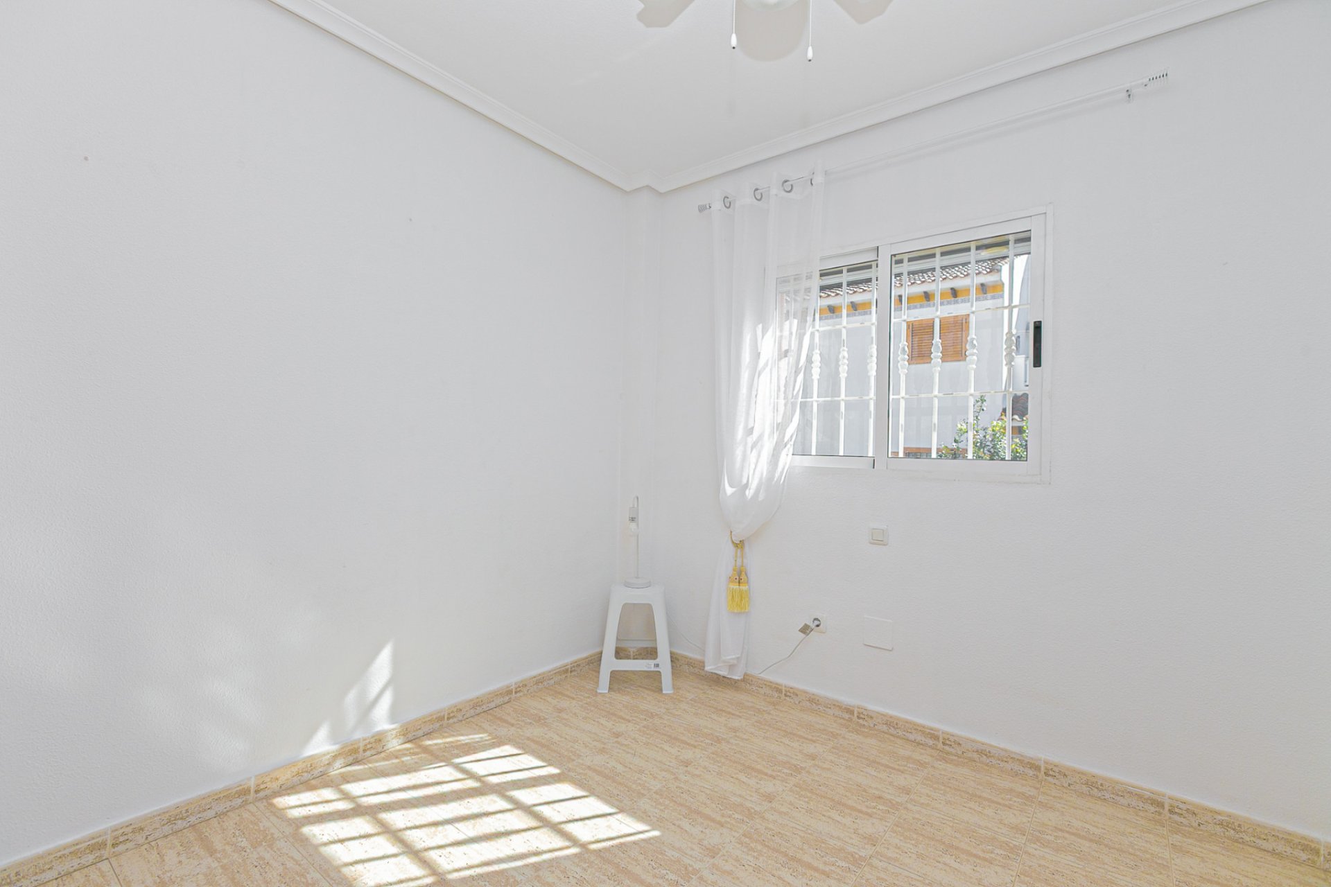 Resale - Villa -
Mil Palmeras - Riomar