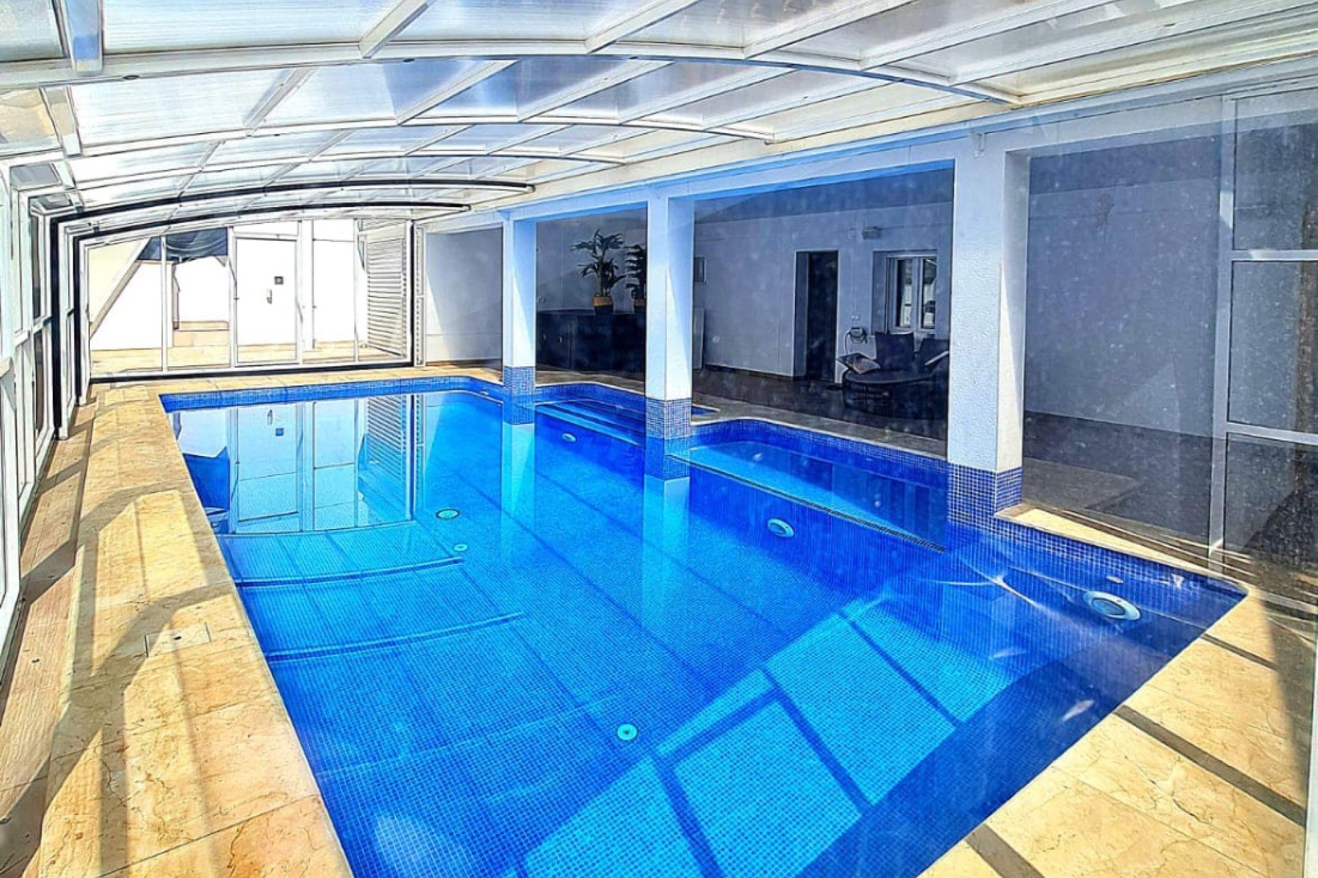 Resale - Villa -
Orihuela Costa - Campoamor