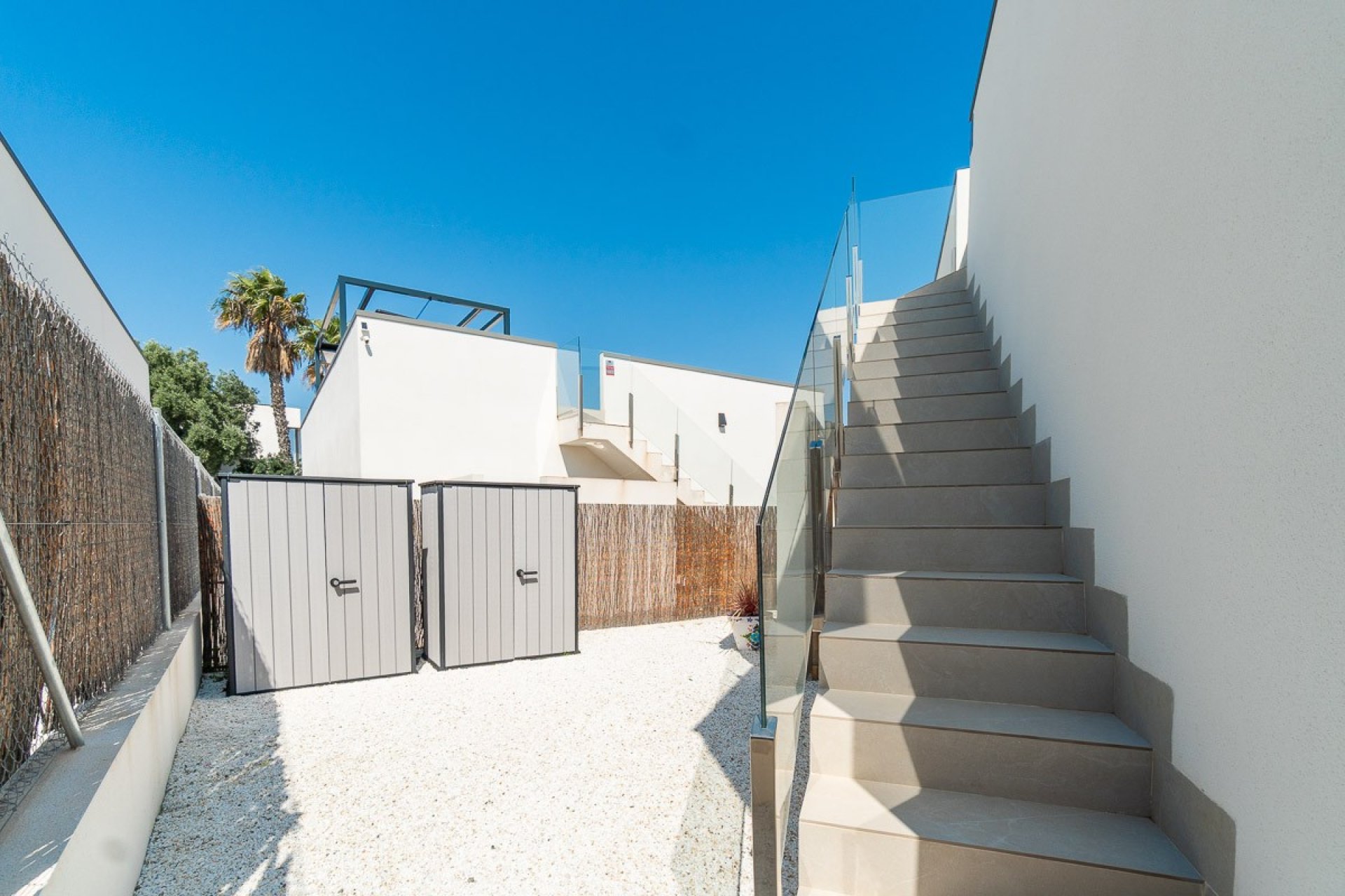 Resale - Villa -
Orihuela Costa - Campoamor