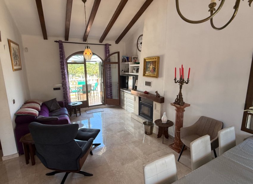 Resale - Villa -
Orihuela Costa - Costa Blanca Sur