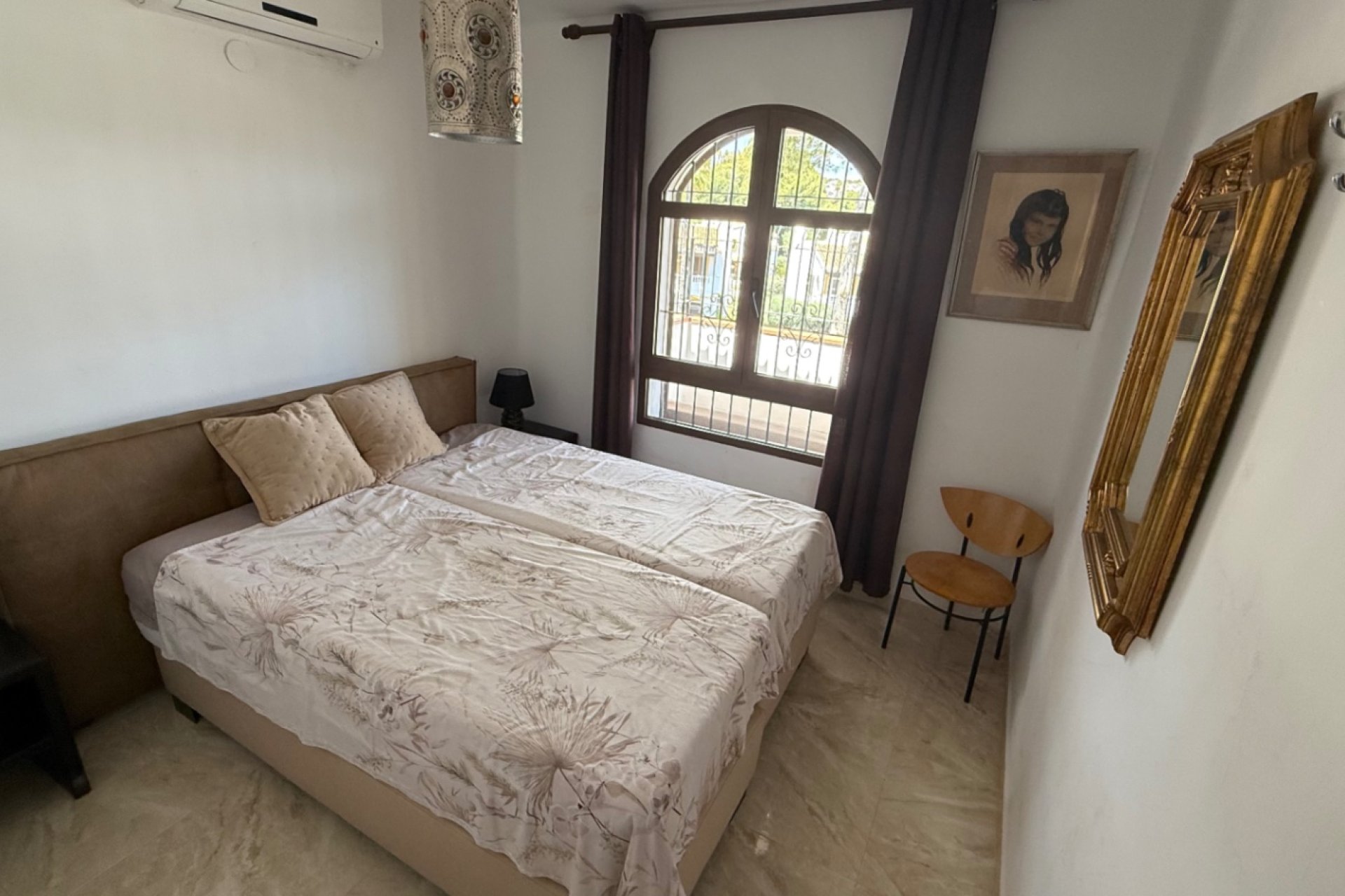 Resale - Villa -
Orihuela Costa - Costa Blanca Sur