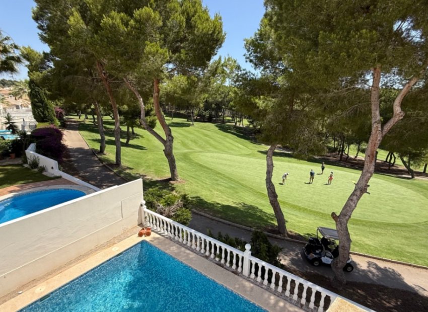 Resale - Villa -
Orihuela Costa - Costa Blanca Sur