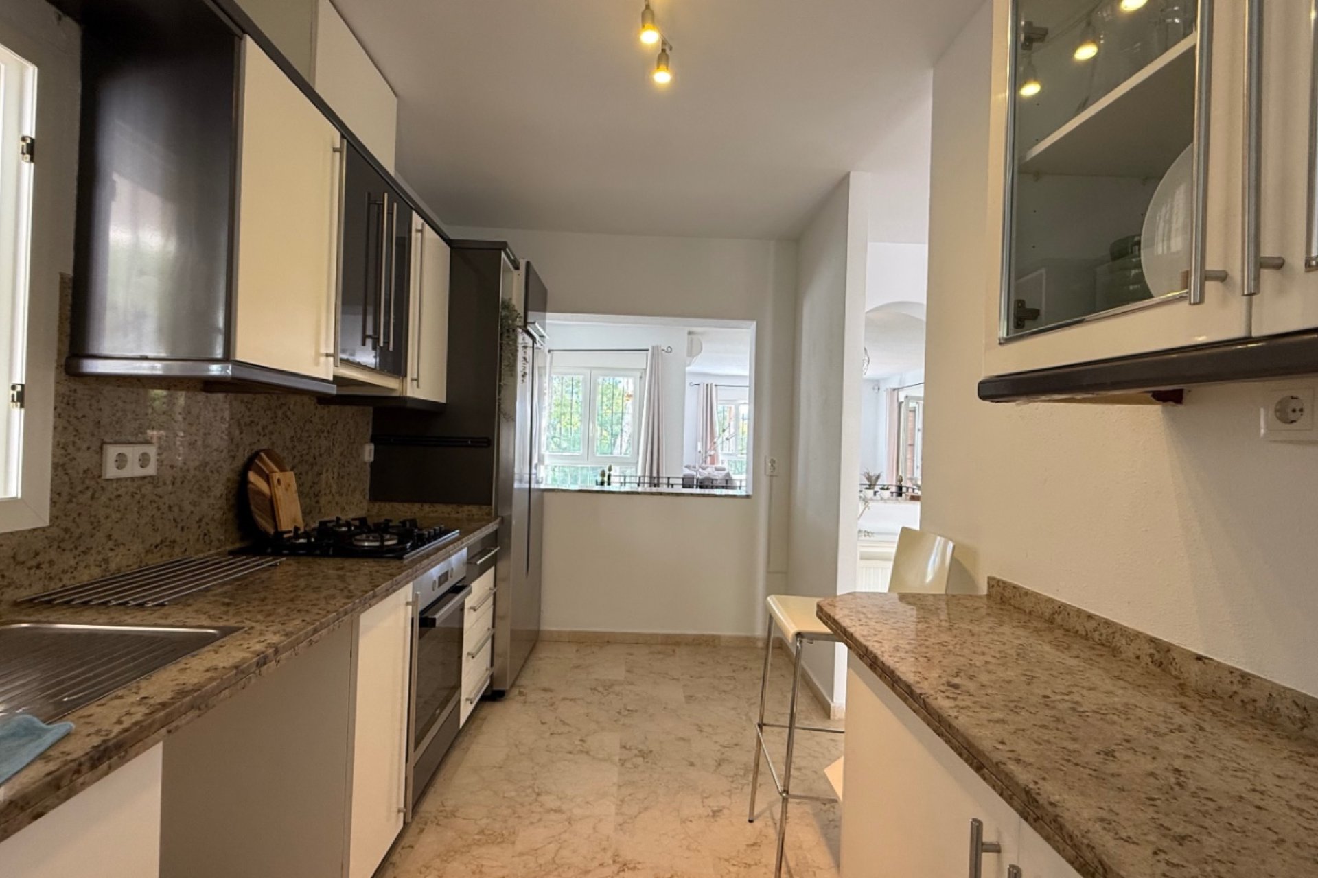 Resale - Villa -
Orihuela Costa - Costa Blanca Sur