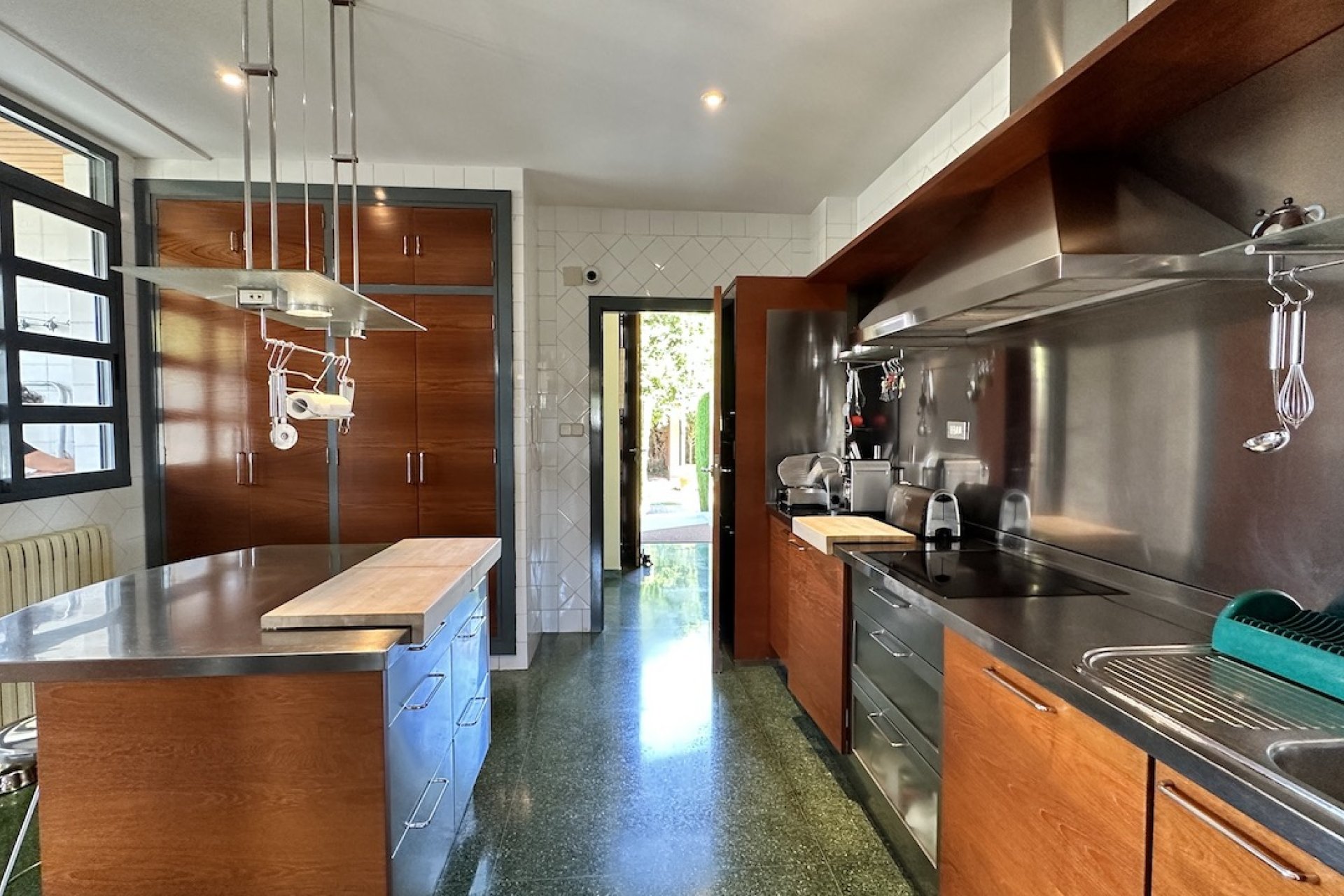Resale - Villa -
Orihuela Costa - Dehesa de Campoamor